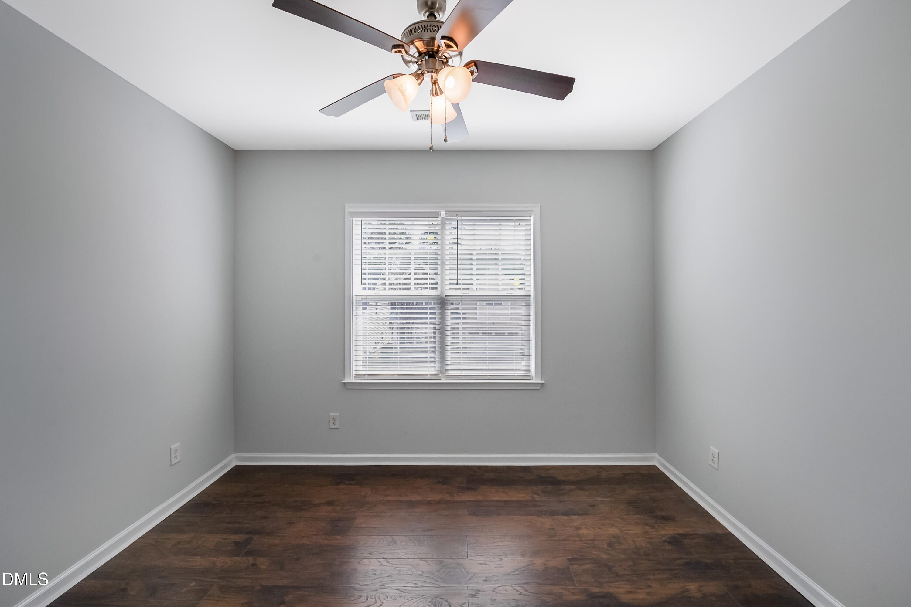 1748 Laurel Park Place Property Photo 32