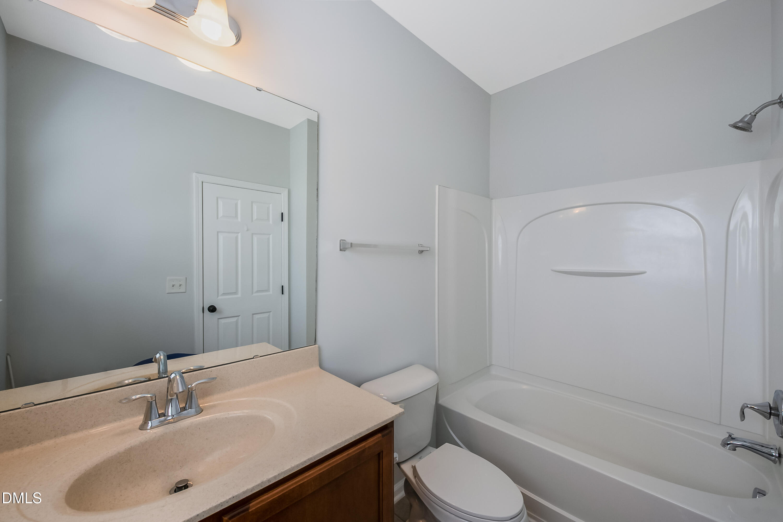 1748 Laurel Park Place Property Photo 35