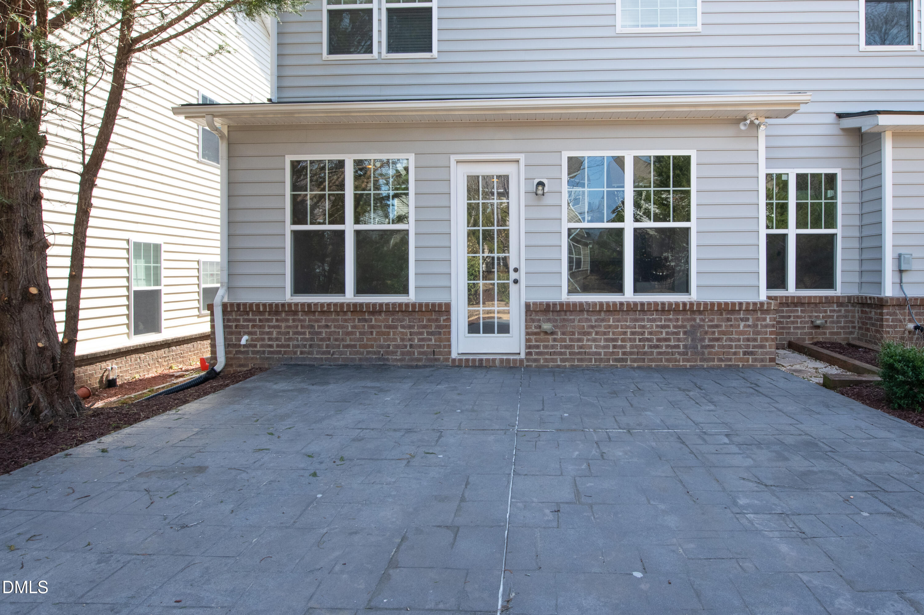 1748 Laurel Park Place Property Photo 38