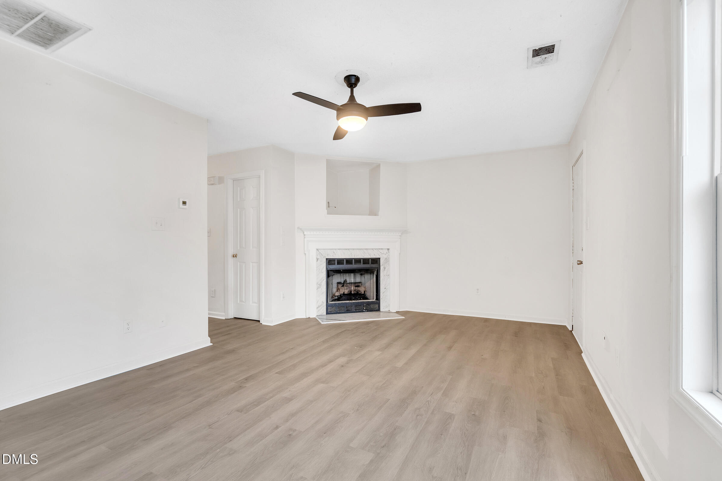 2232 Violet Bluff Court Property Photo 4