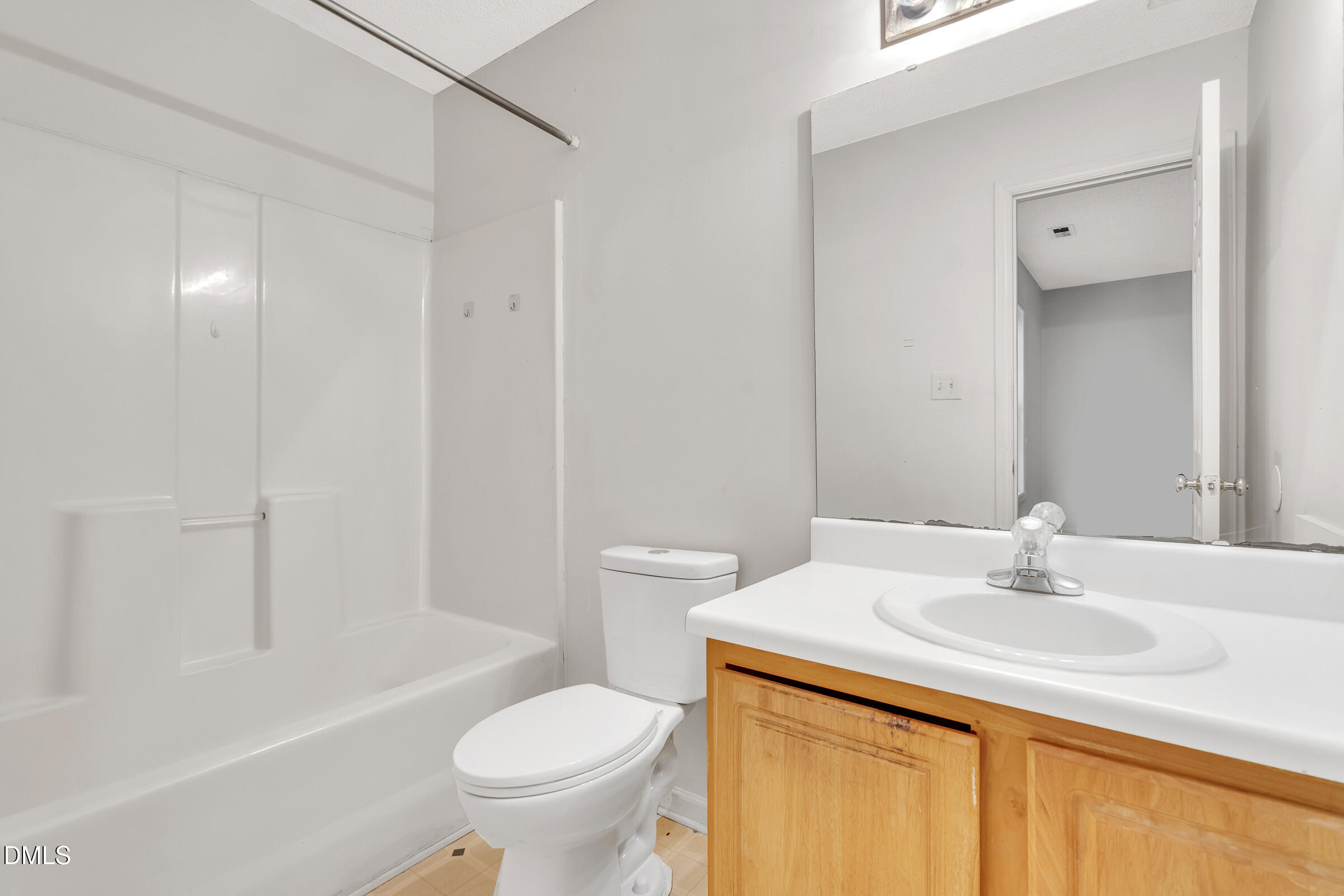 2232 Violet Bluff Court Property Photo 8