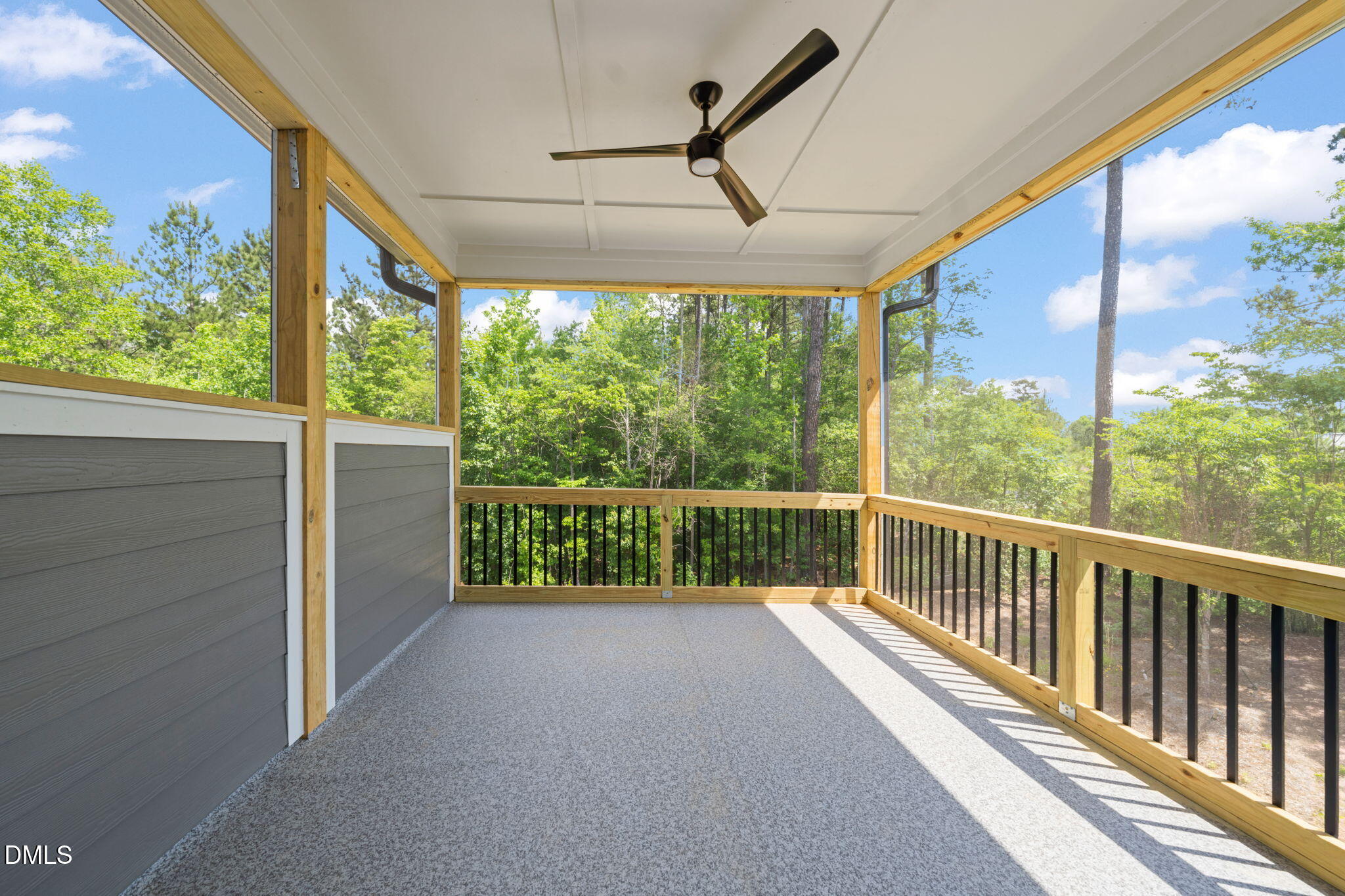 215 Summer Breeze Drive Property Photo 30