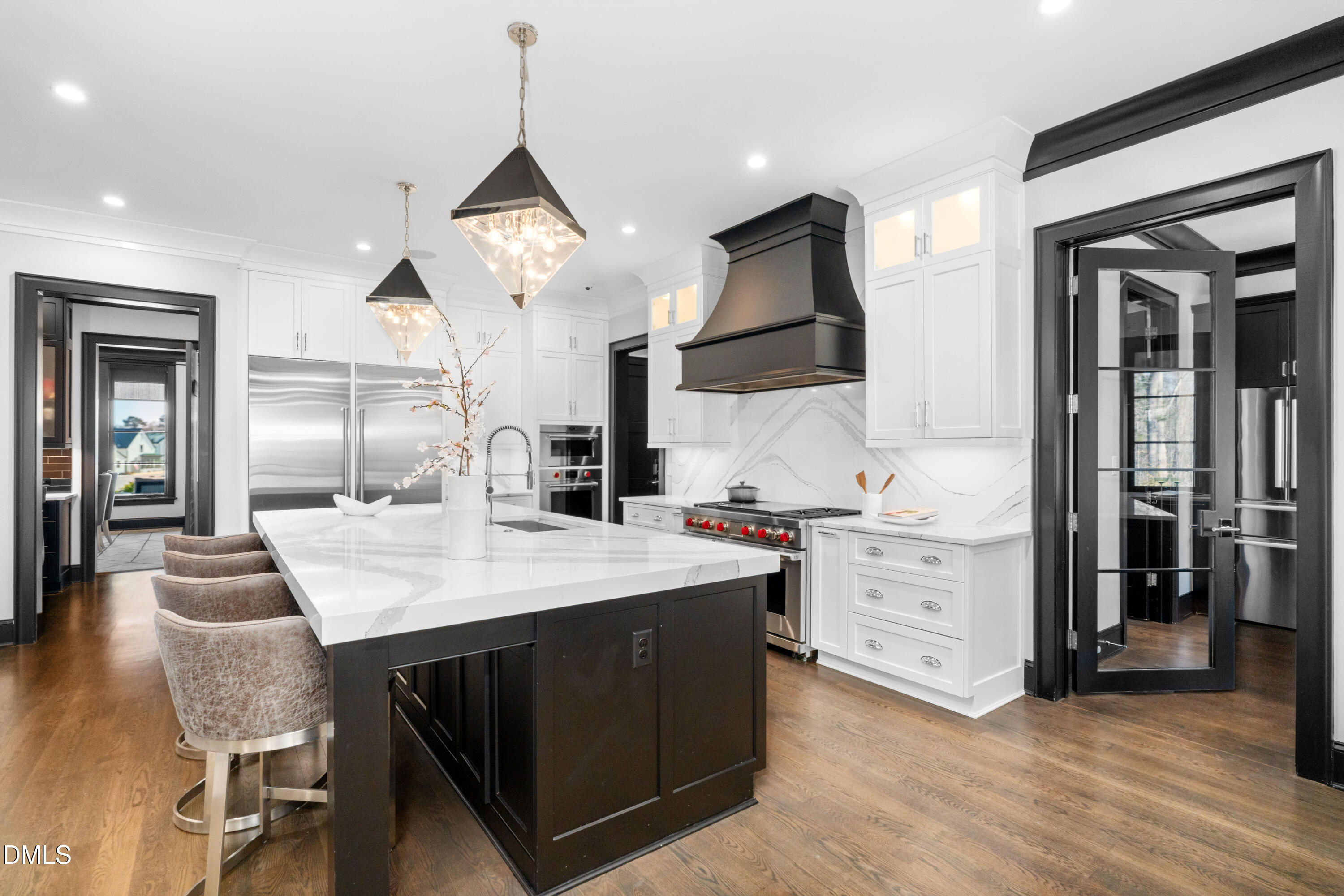 6508 Century Oak Court Property Photo 4