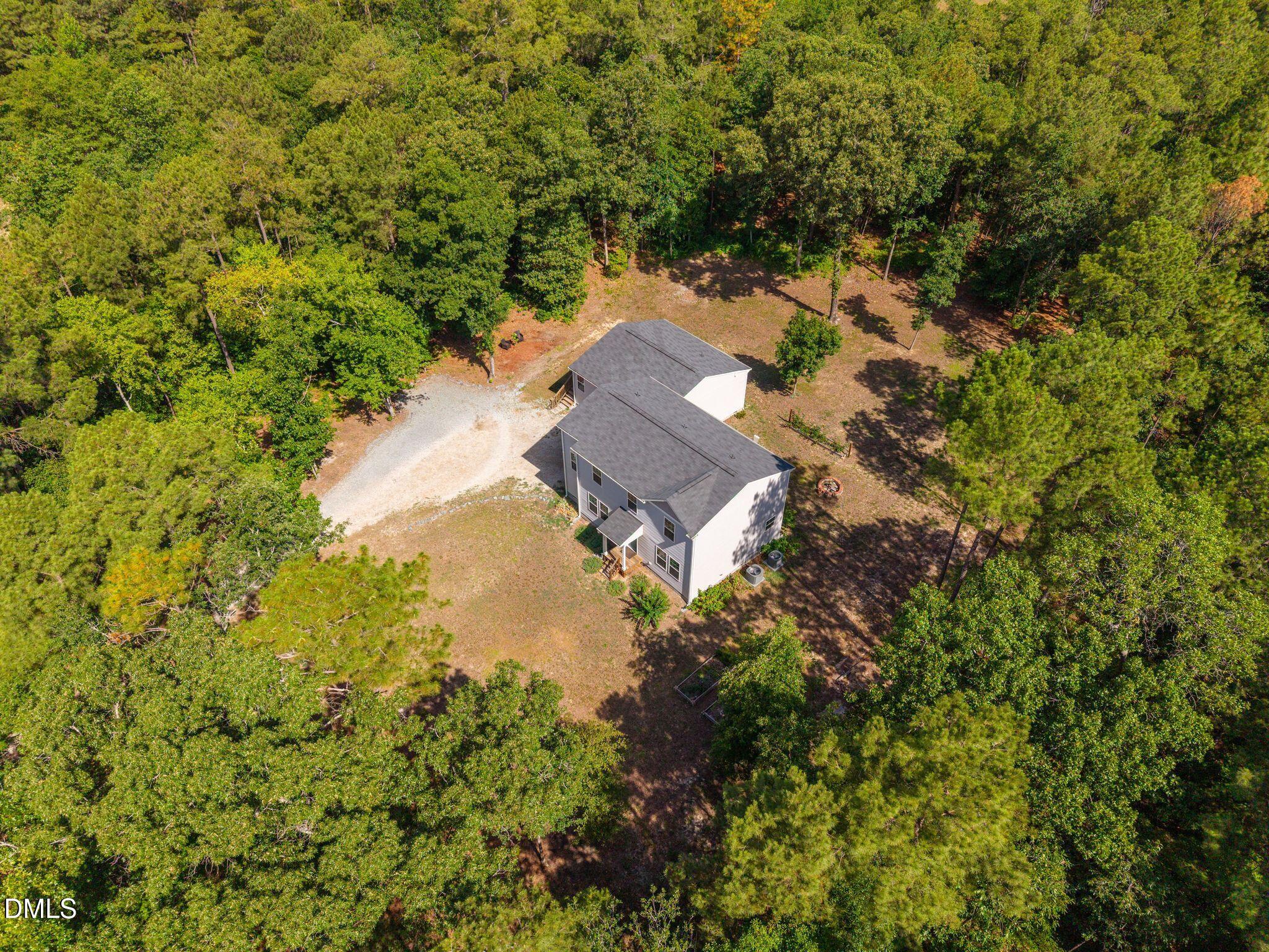 499 Jumping Run Road Property Photo 1
