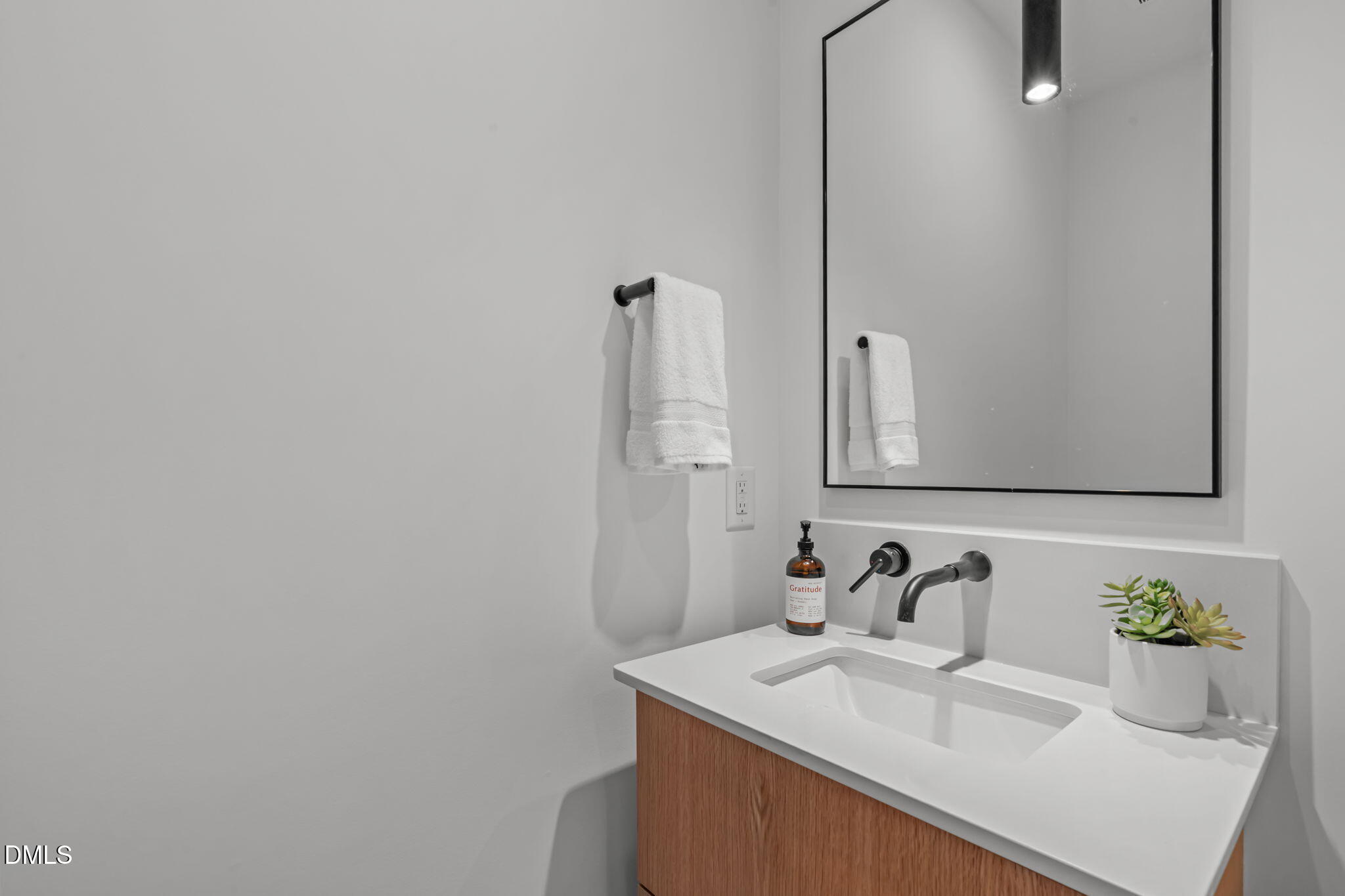 1308 Chamblee Hill Court Property Photo 12