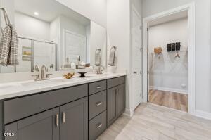 1103 Palisade Bluff Lane Property Photo 12