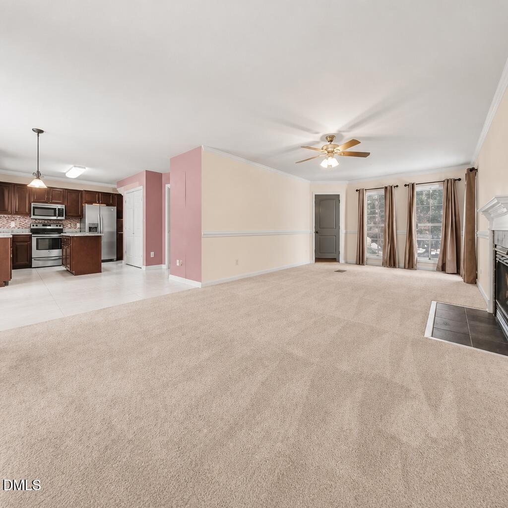 104 Light Falls Drive Property Photo 14