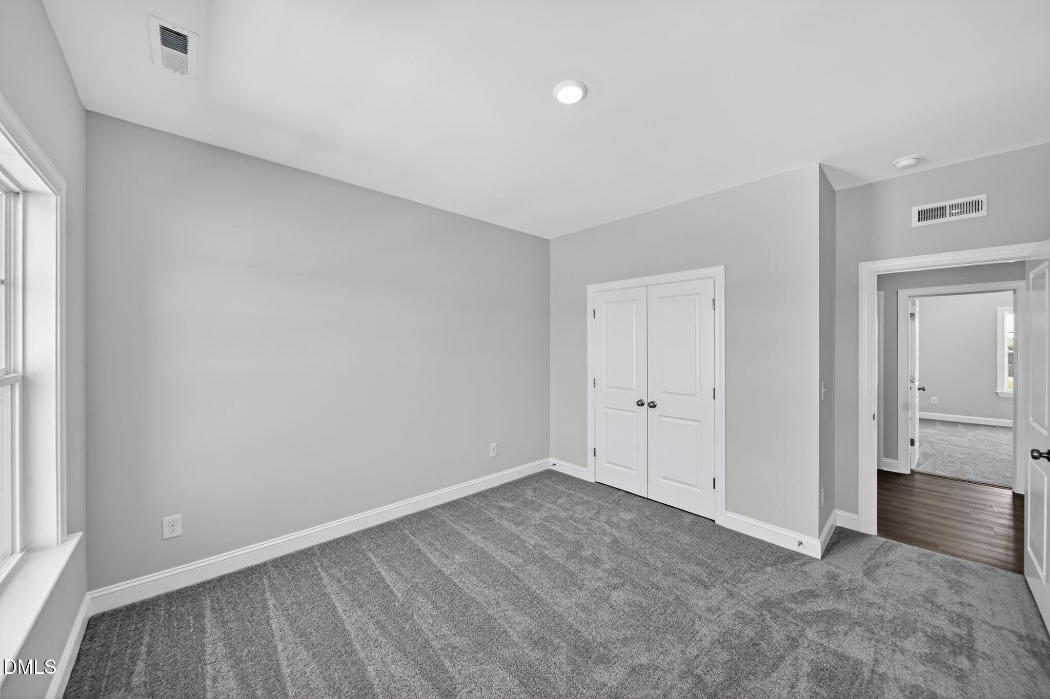 2816 Warm Breeze Way Property Photo 12