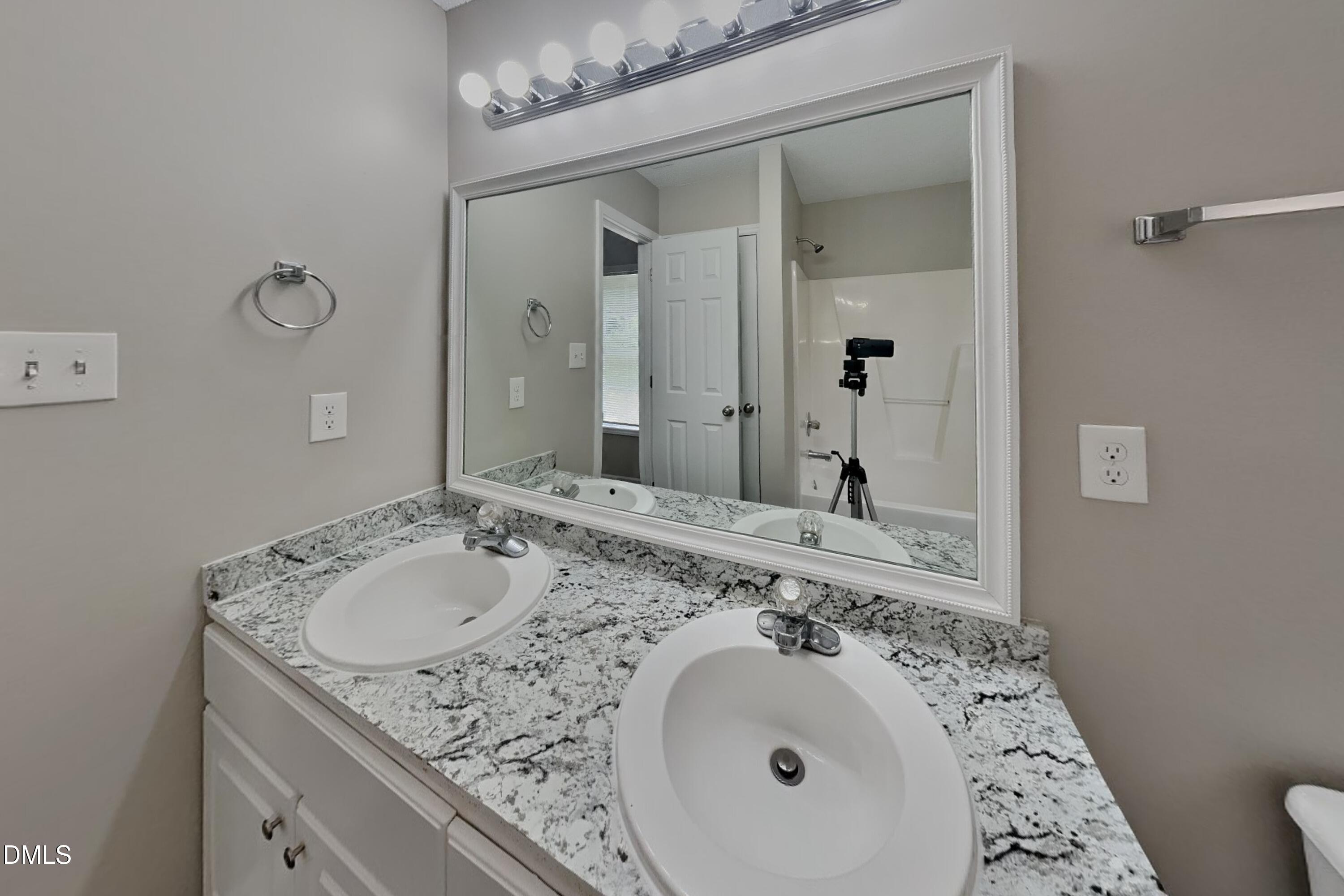 2012 Laurel Leaf Road Property Photo 8
