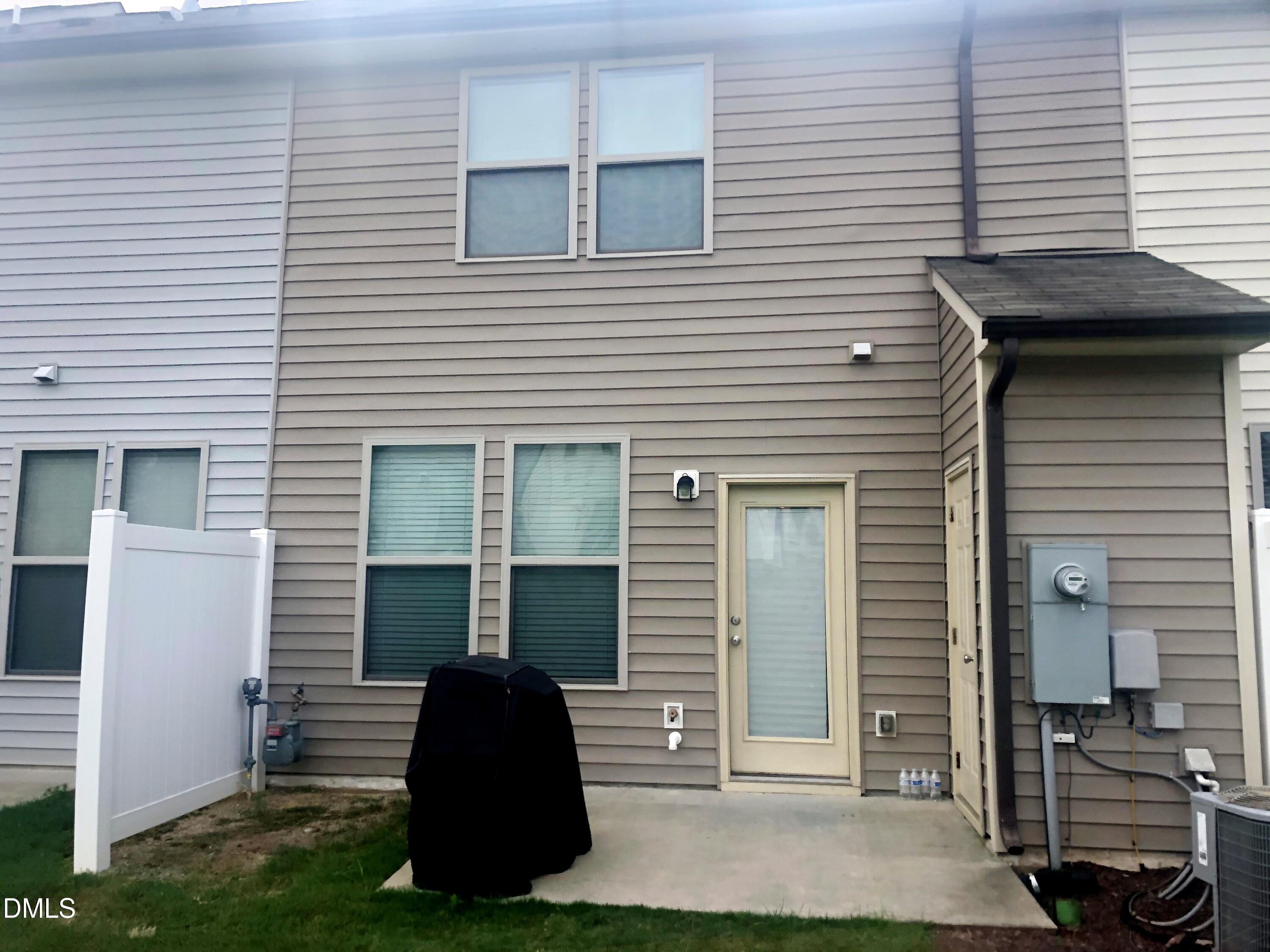 4431 Iyar Way Property Photo 6