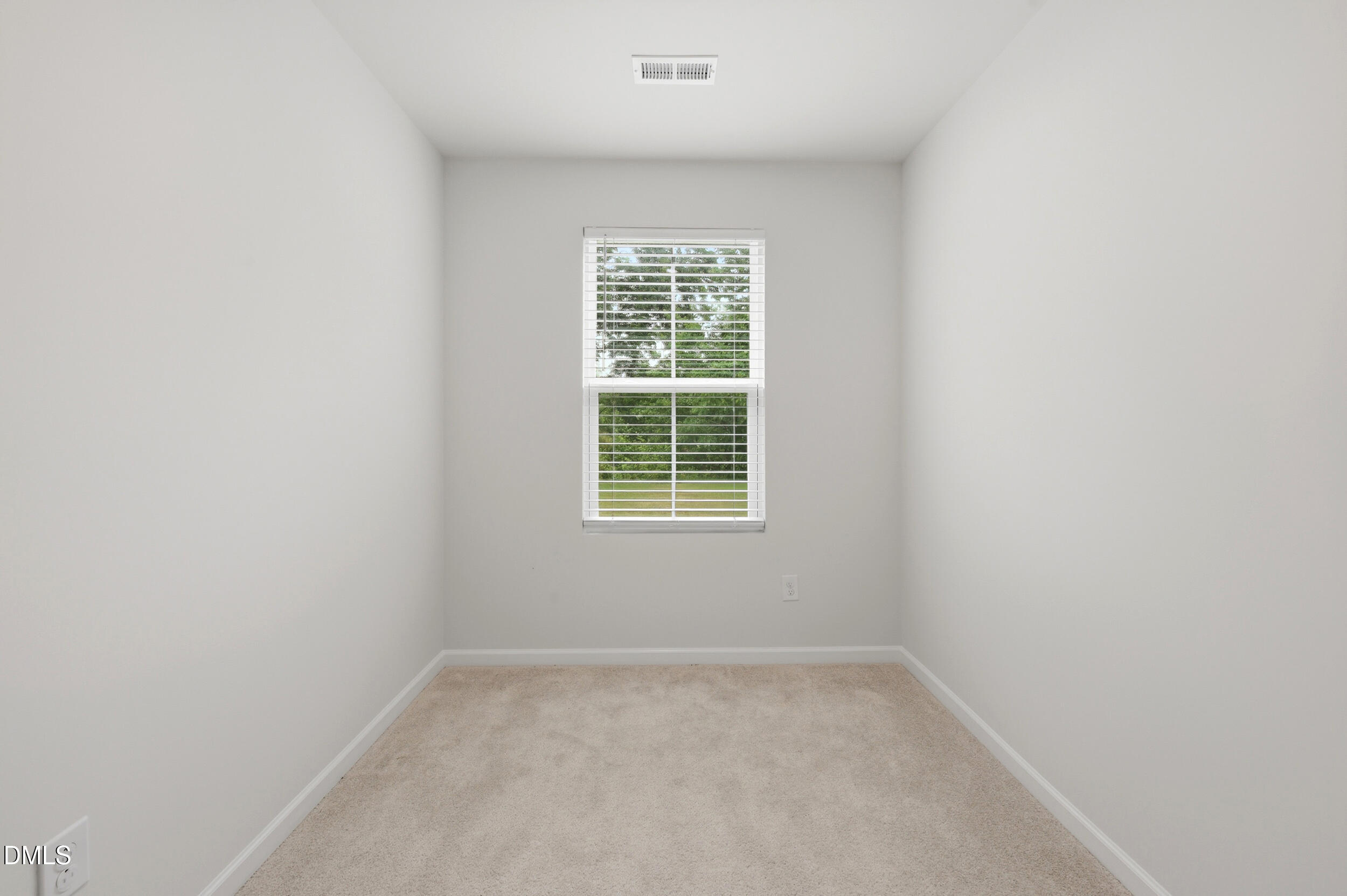 473 Lavatera Drive Property Photo 9