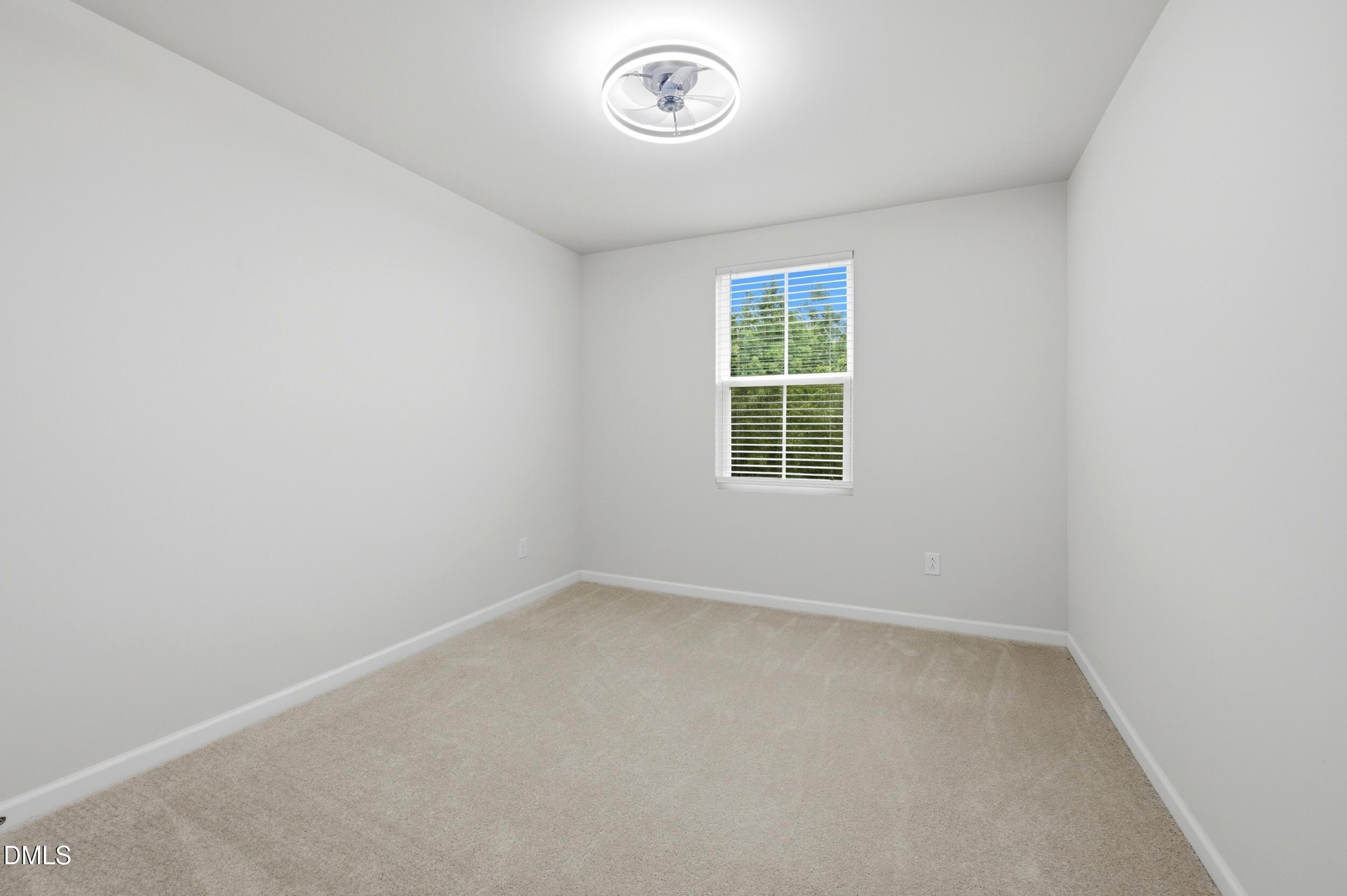 473 Lavatera Drive Property Photo 10