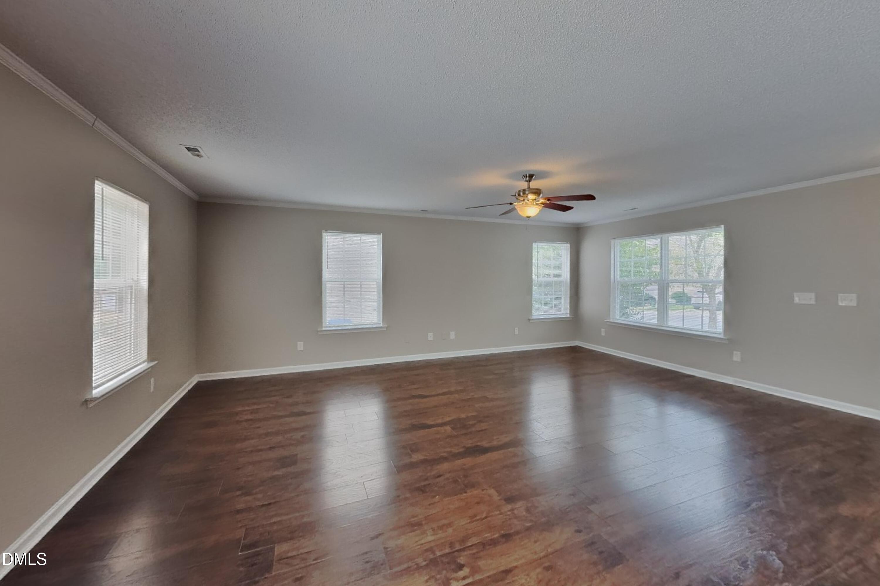 223 Pebblestone Drive Property Photo 4