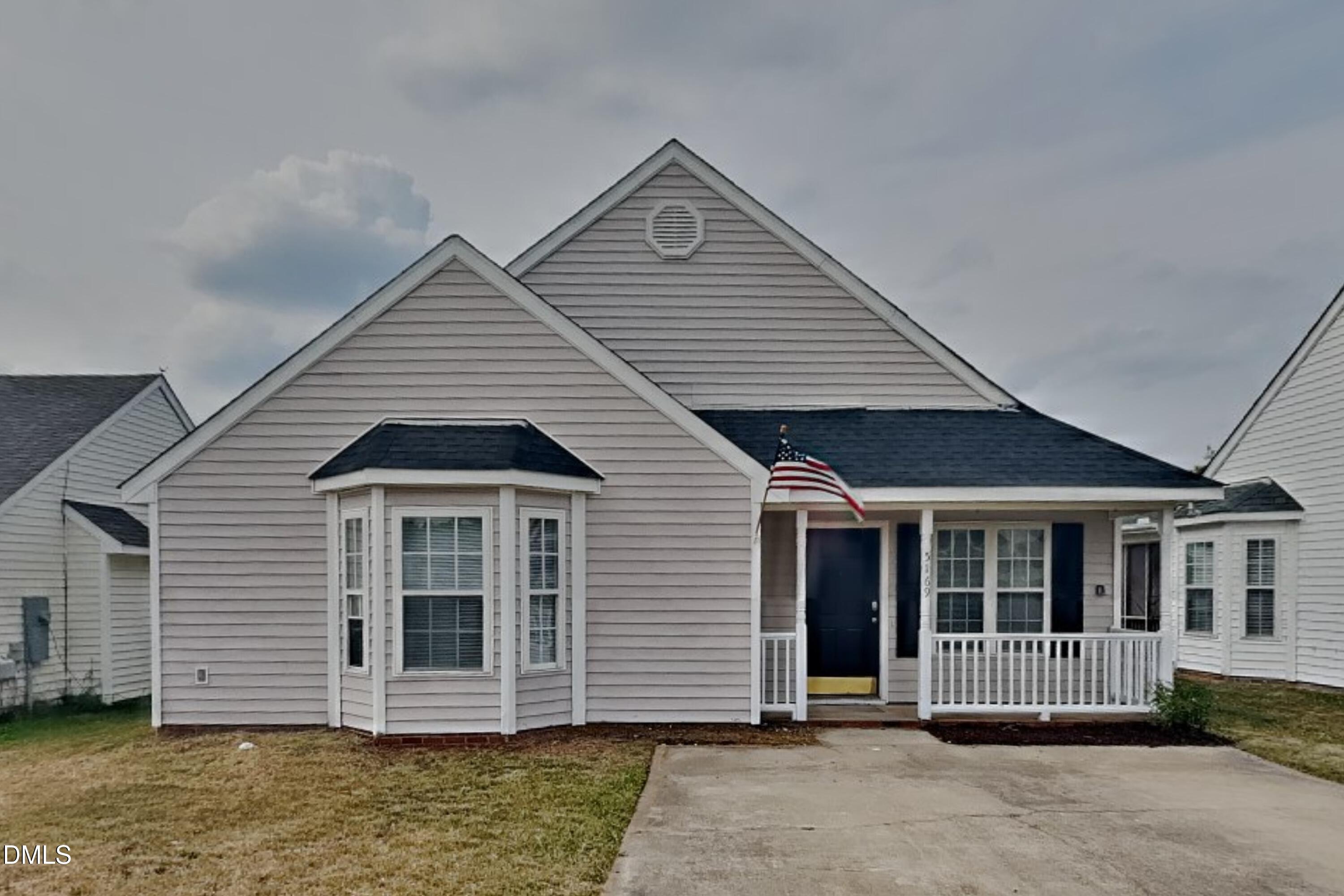 5169 Parkerwood Drive Property Photo 1