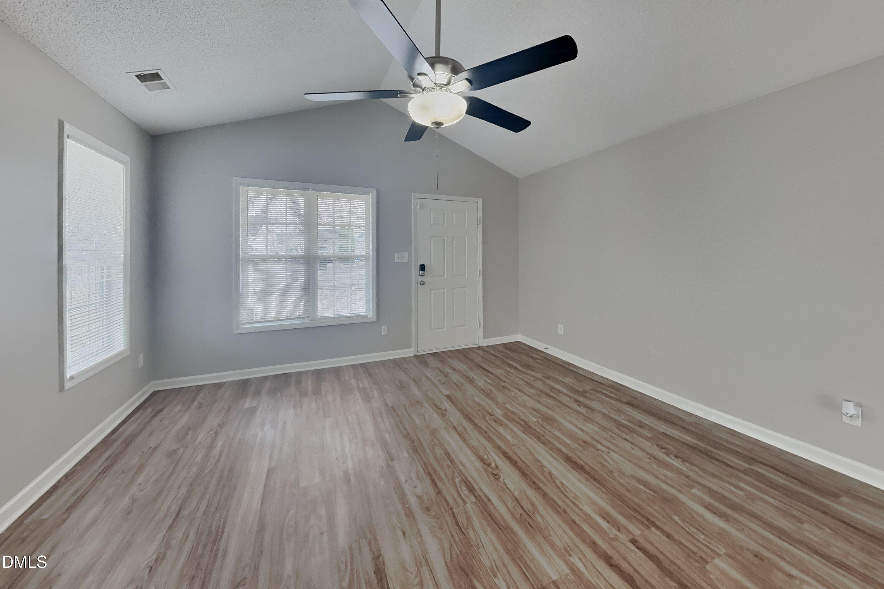 5169 Parkerwood Drive Property Photo 3