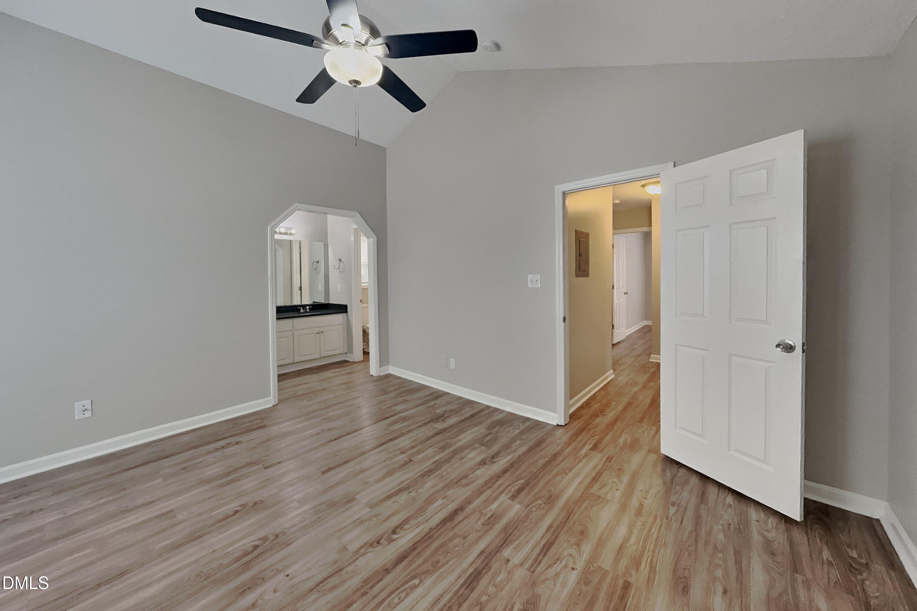 5169 Parkerwood Drive Property Photo 6