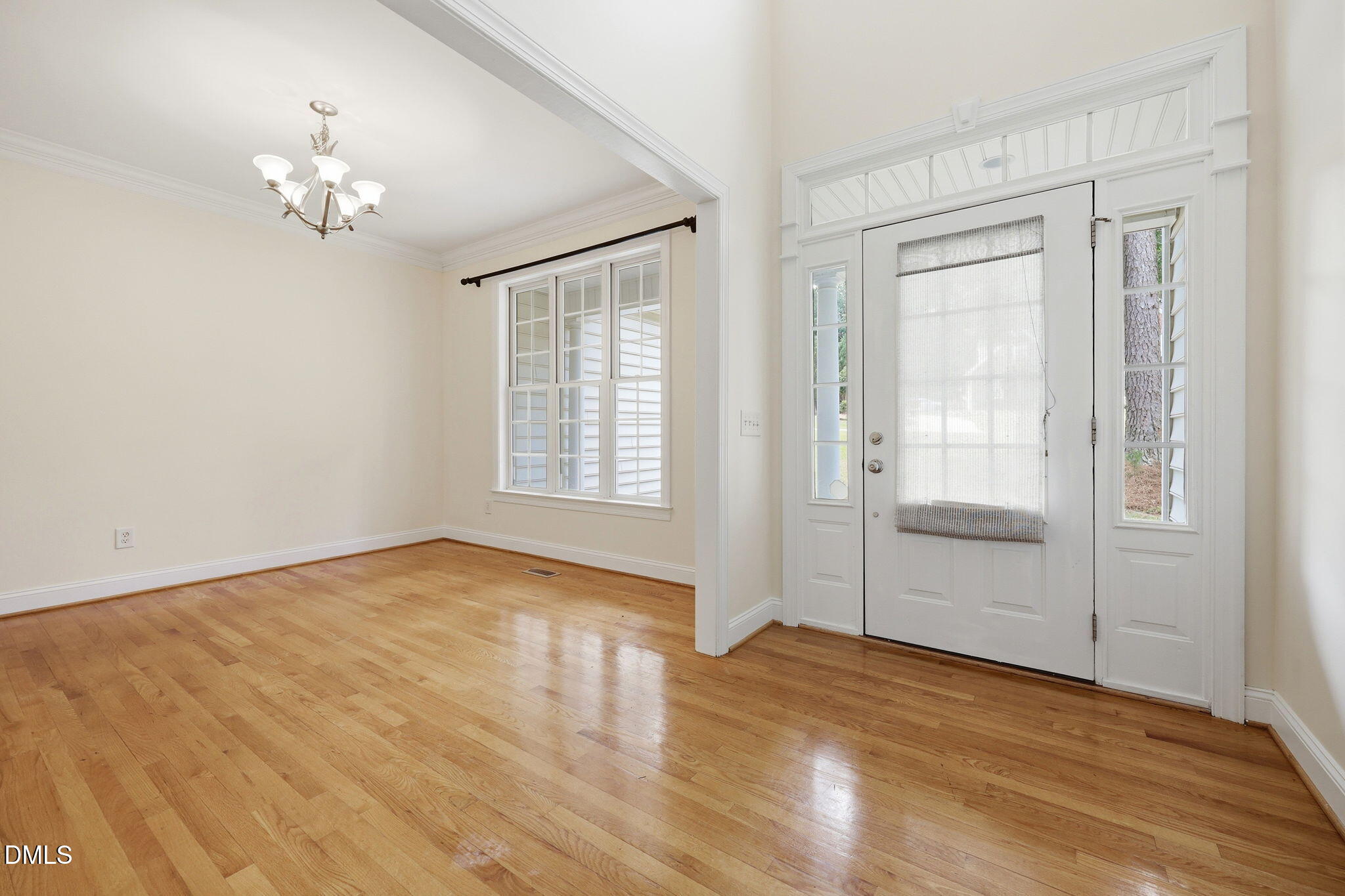 2600 Buckingham Drive Property Photo 12