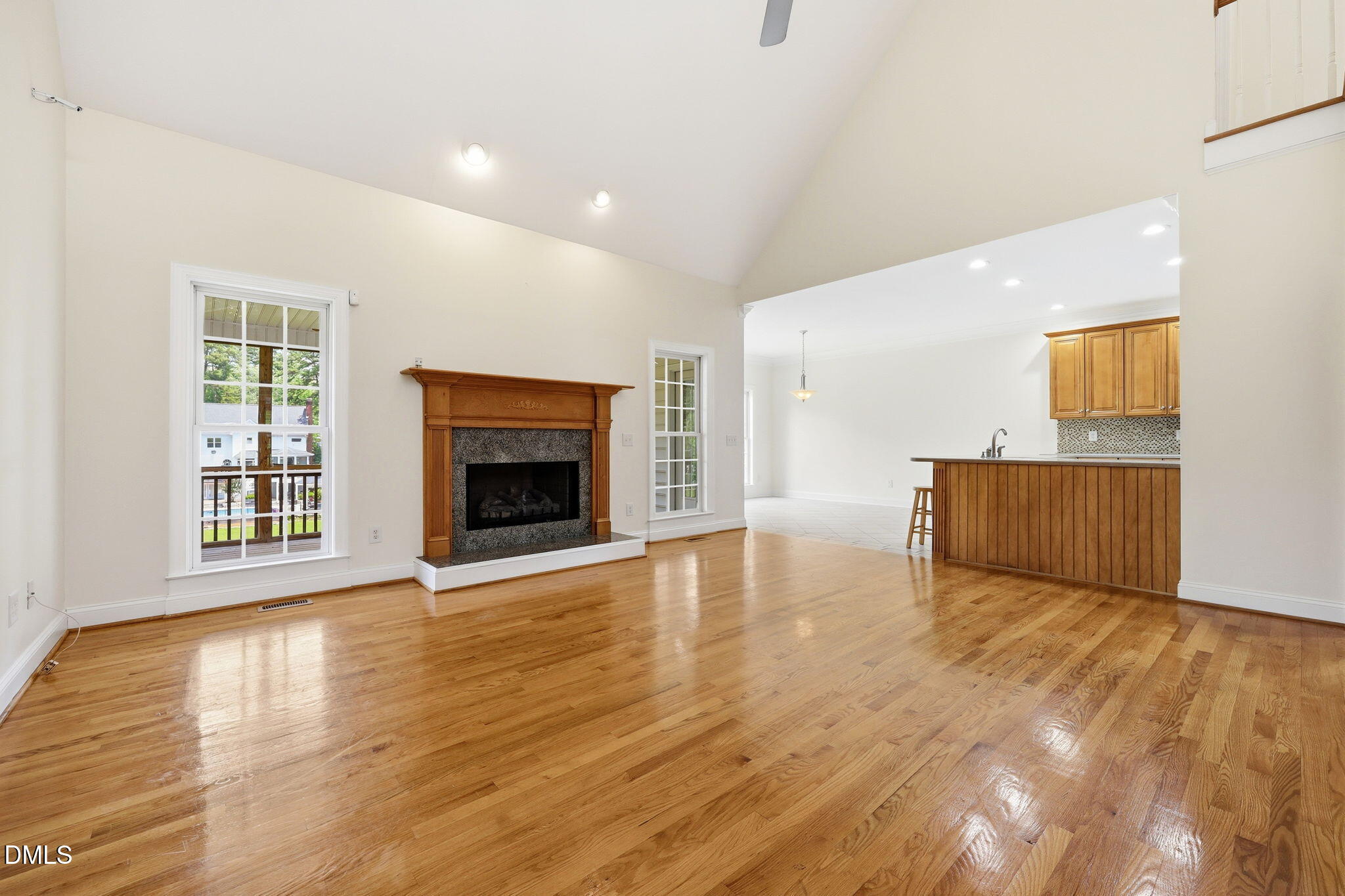 2600 Buckingham Drive Property Photo 14