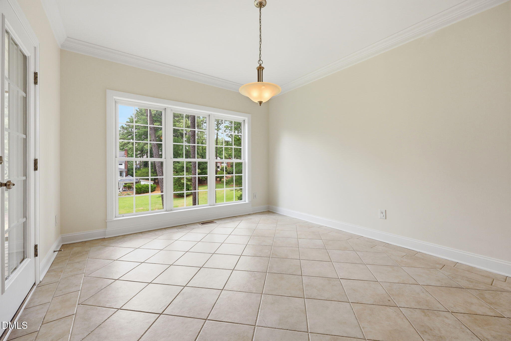 2600 Buckingham Drive Property Photo 24