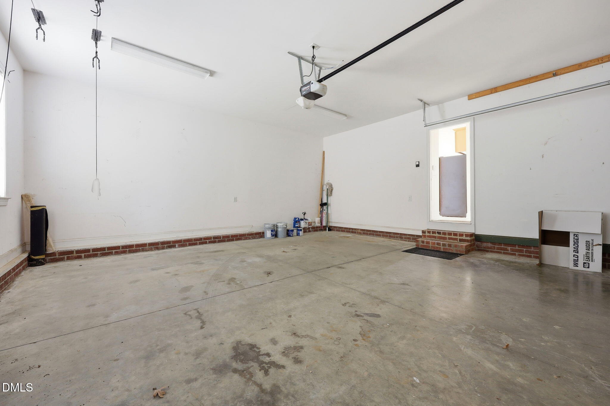 2600 Buckingham Drive Property Photo 39