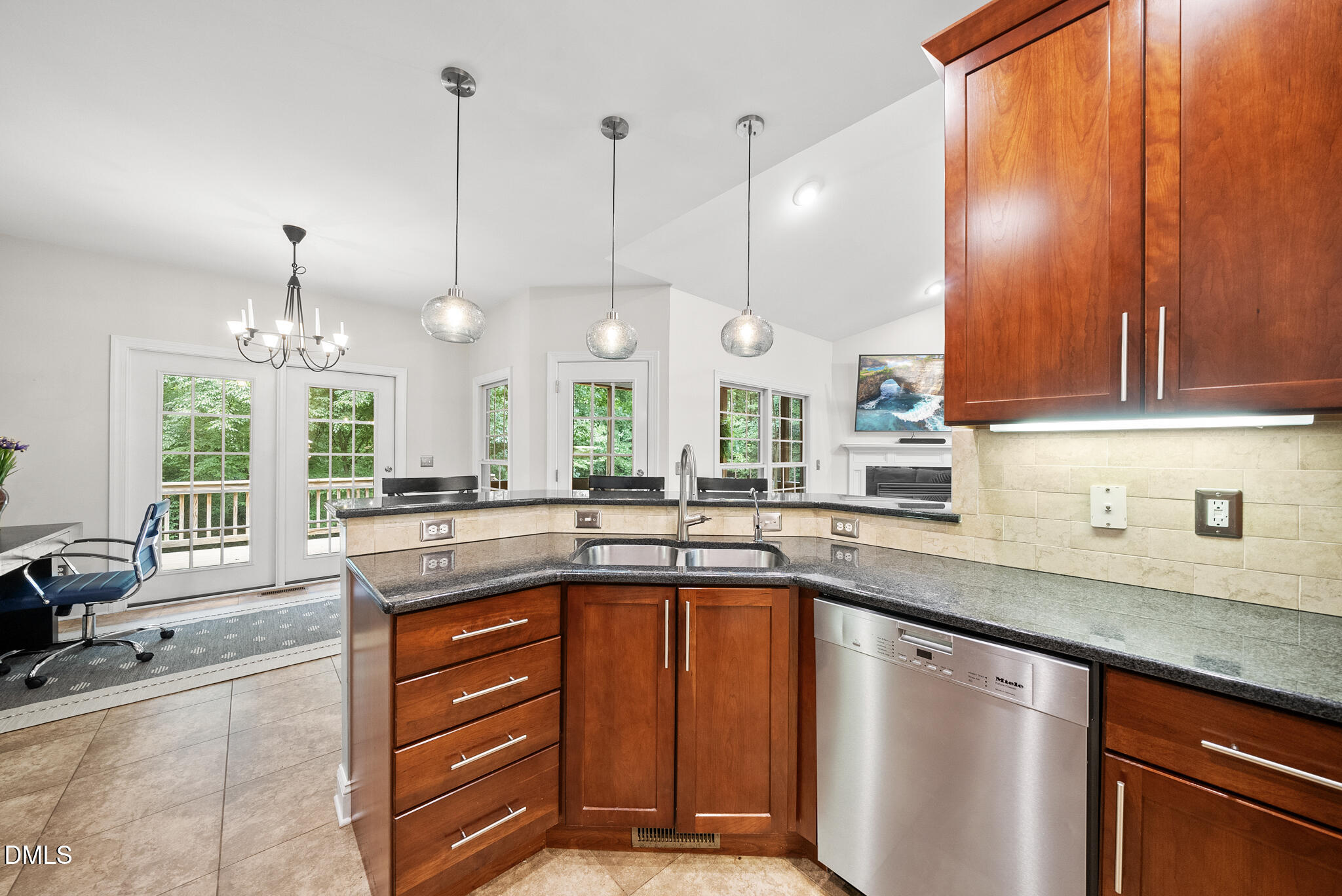 3604 Pewter Place Property Photo 14