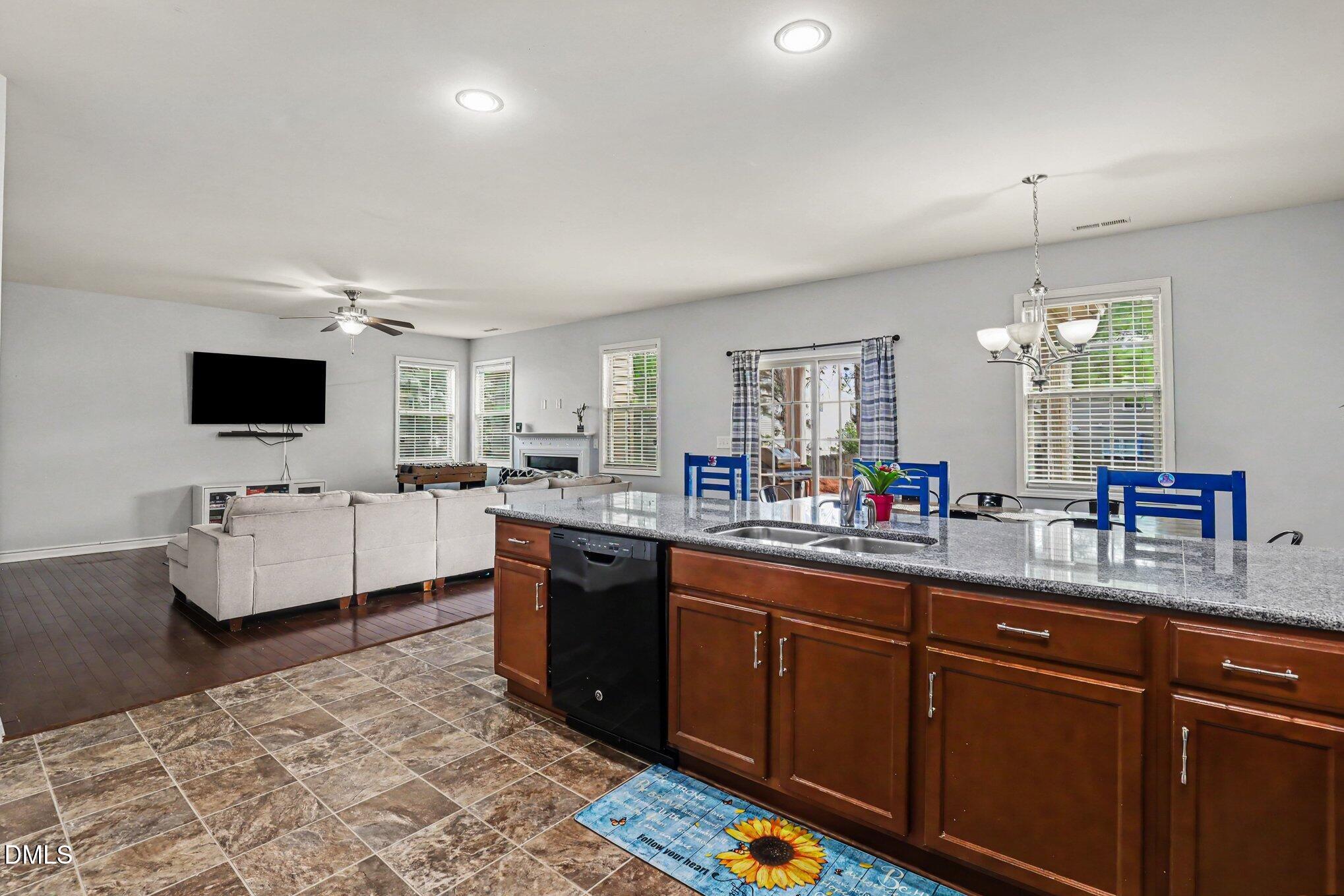 721 Tannerwell Avenue Property Photo 8