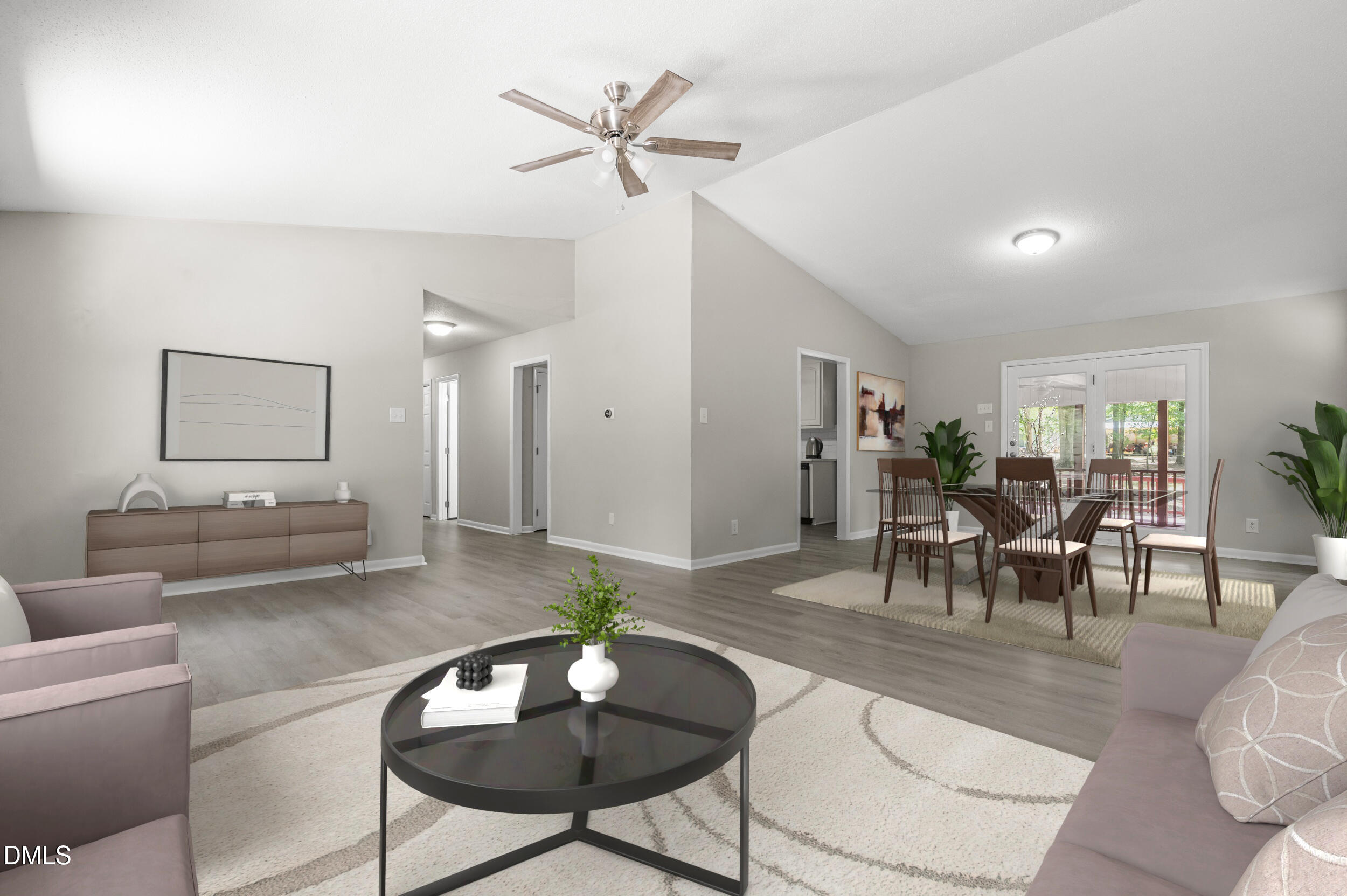 809 Royal Oaks Drive Property Photo 12