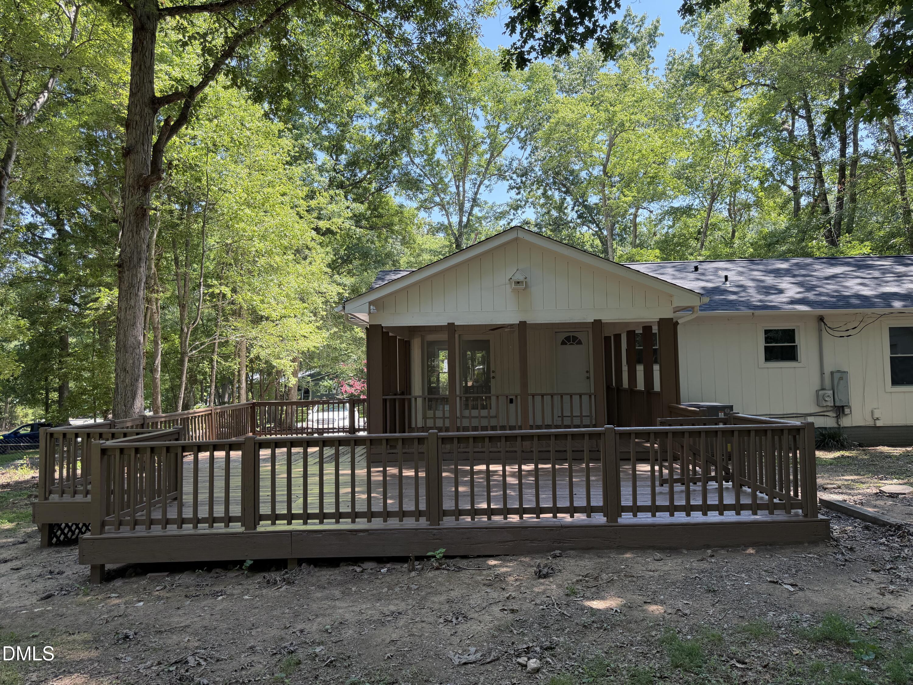 809 Royal Oaks Drive Property Photo 29