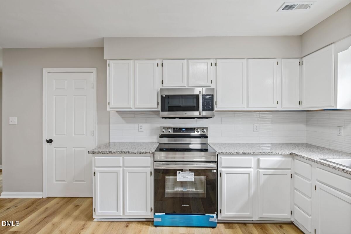 305 Reynolds Avenue Property Photo 8