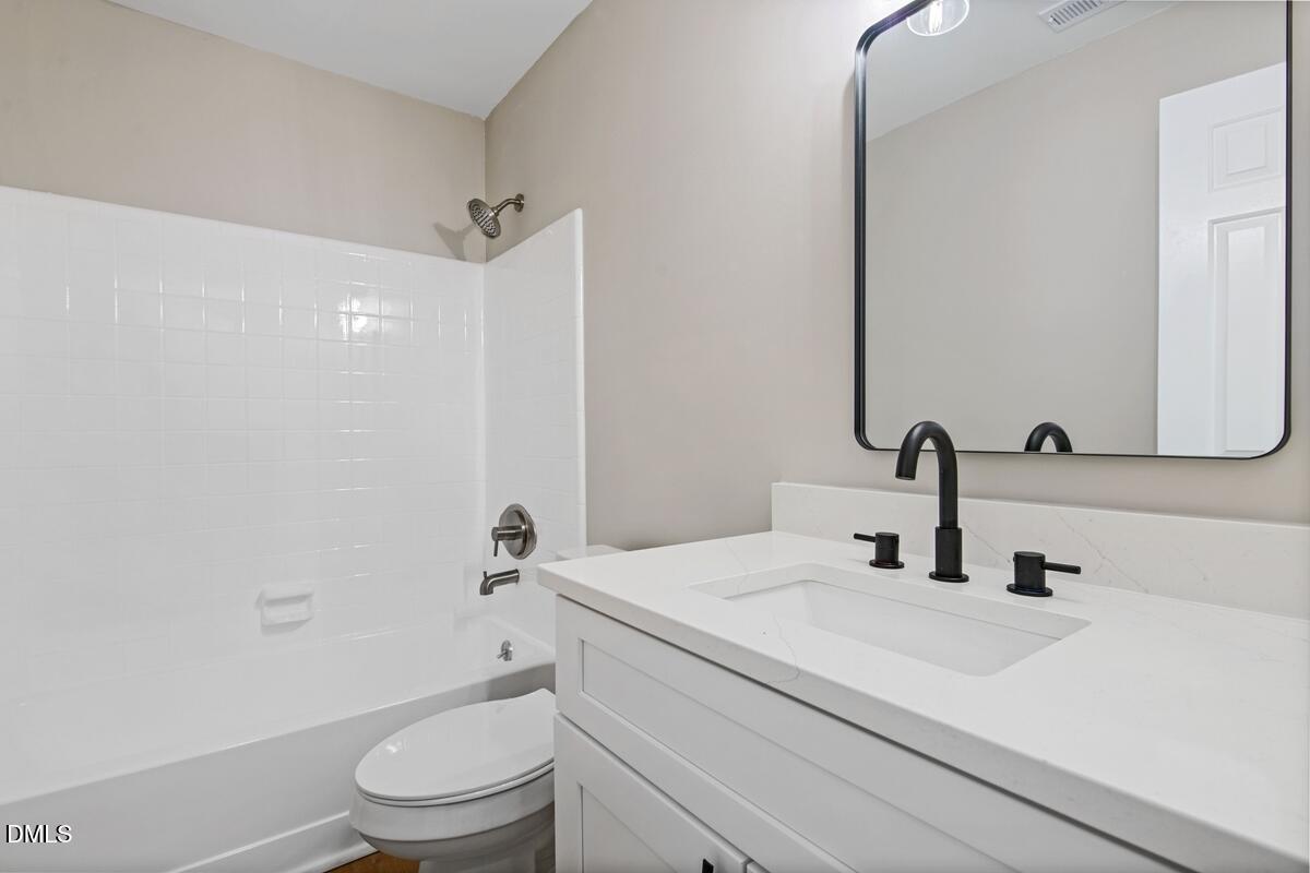 305 Reynolds Avenue Property Photo 19