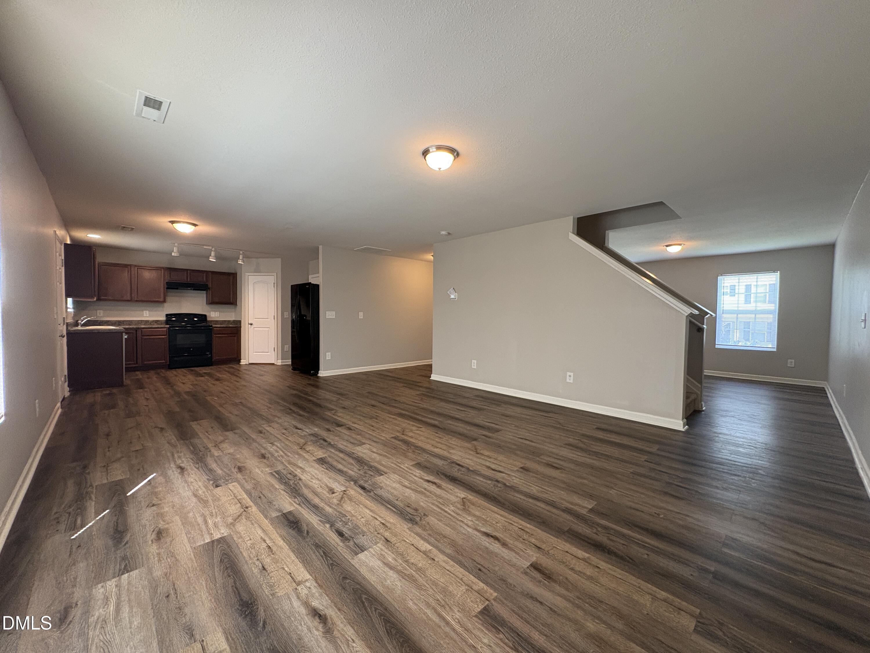 1412 Tamarino Drive Property Photo 3