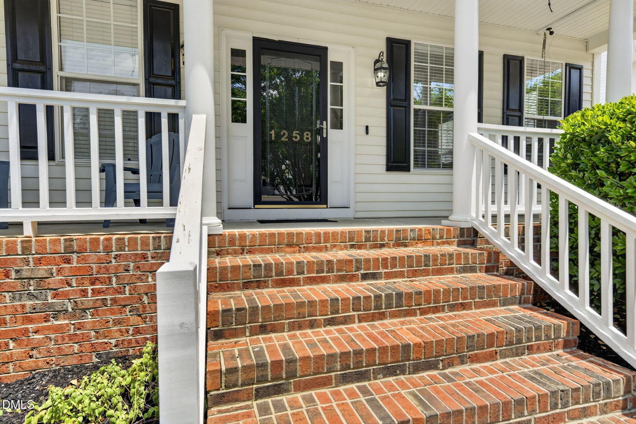 1258 Horsham Way Property Photo 1