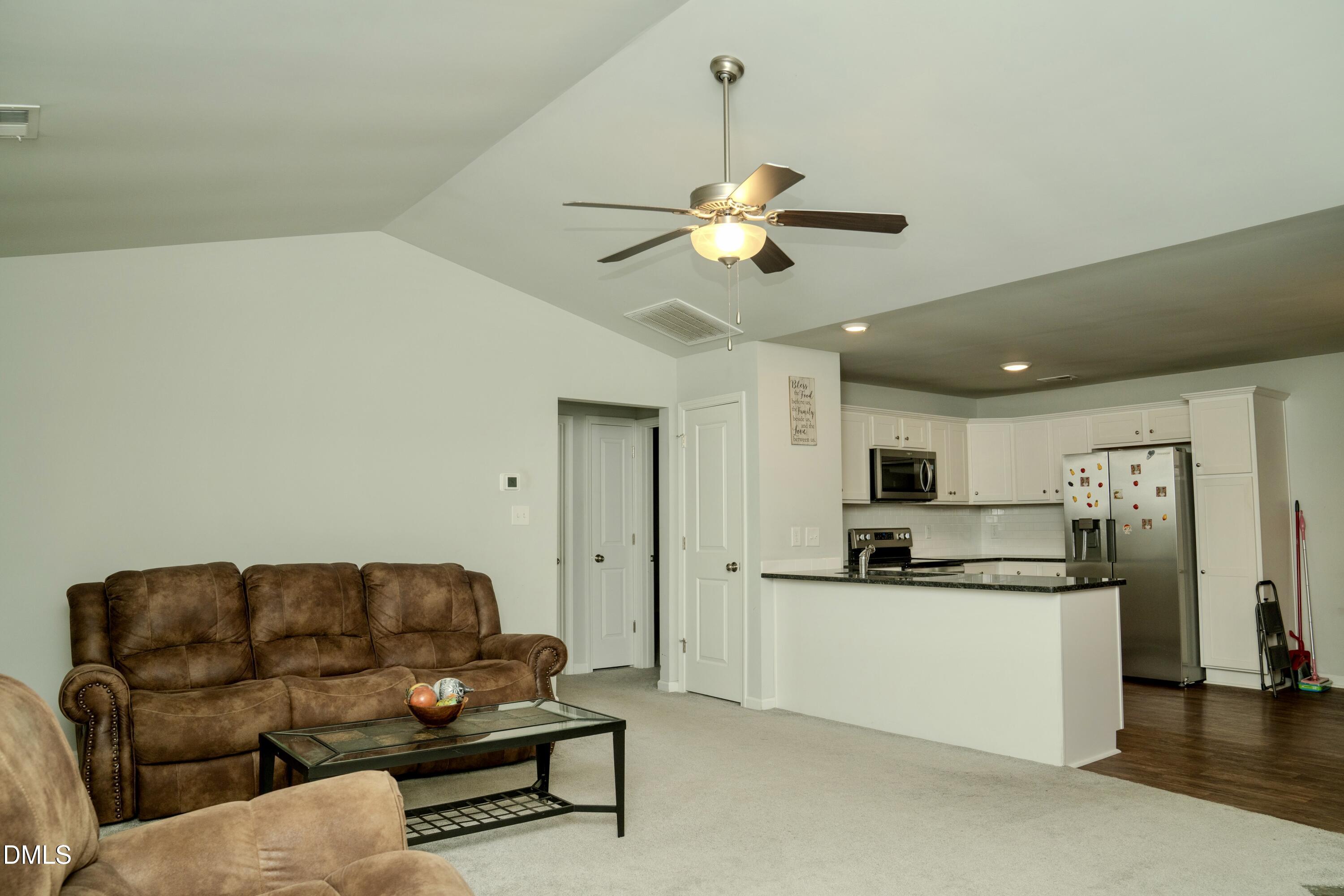 79 Beaver Tavern Drive Property Photo 4