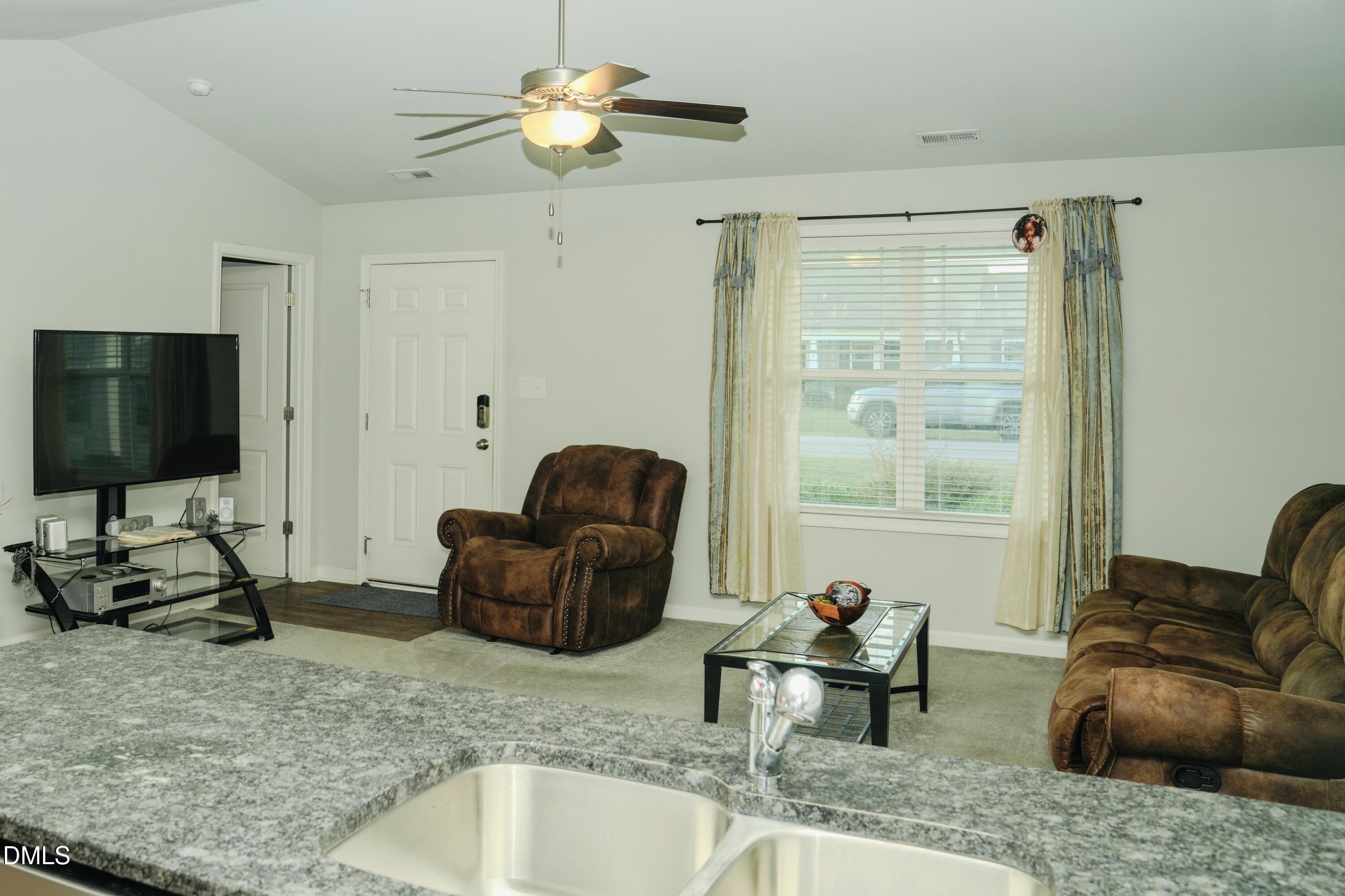79 Beaver Tavern Drive Property Photo 6