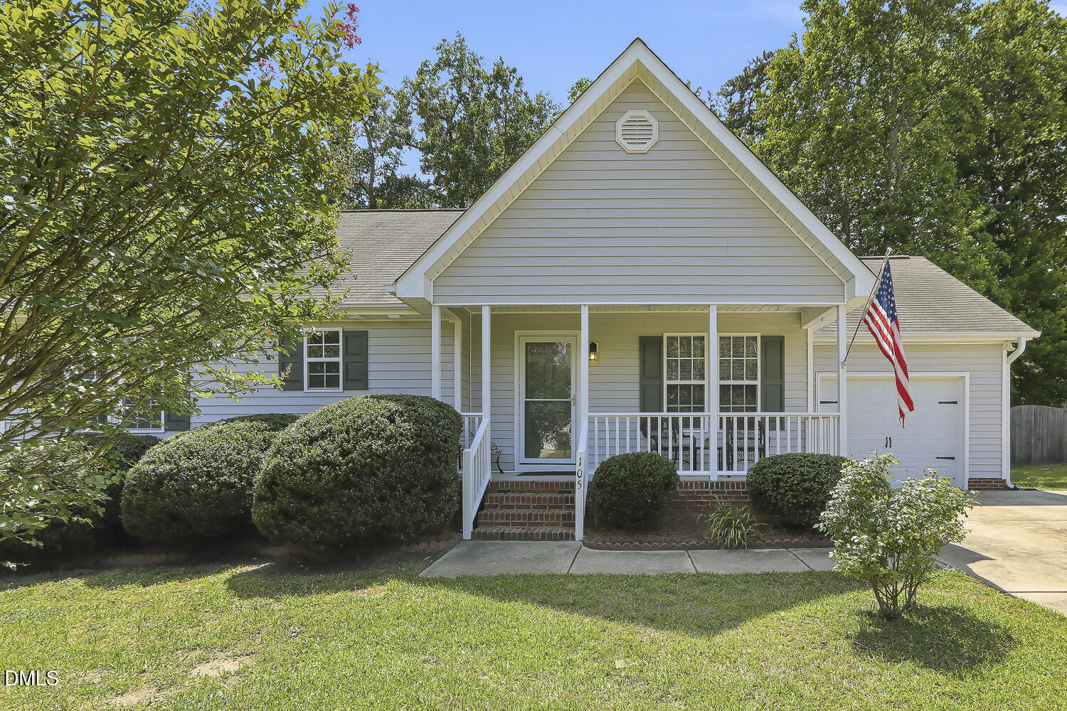 105 N Lintel Drive Property Photo 1