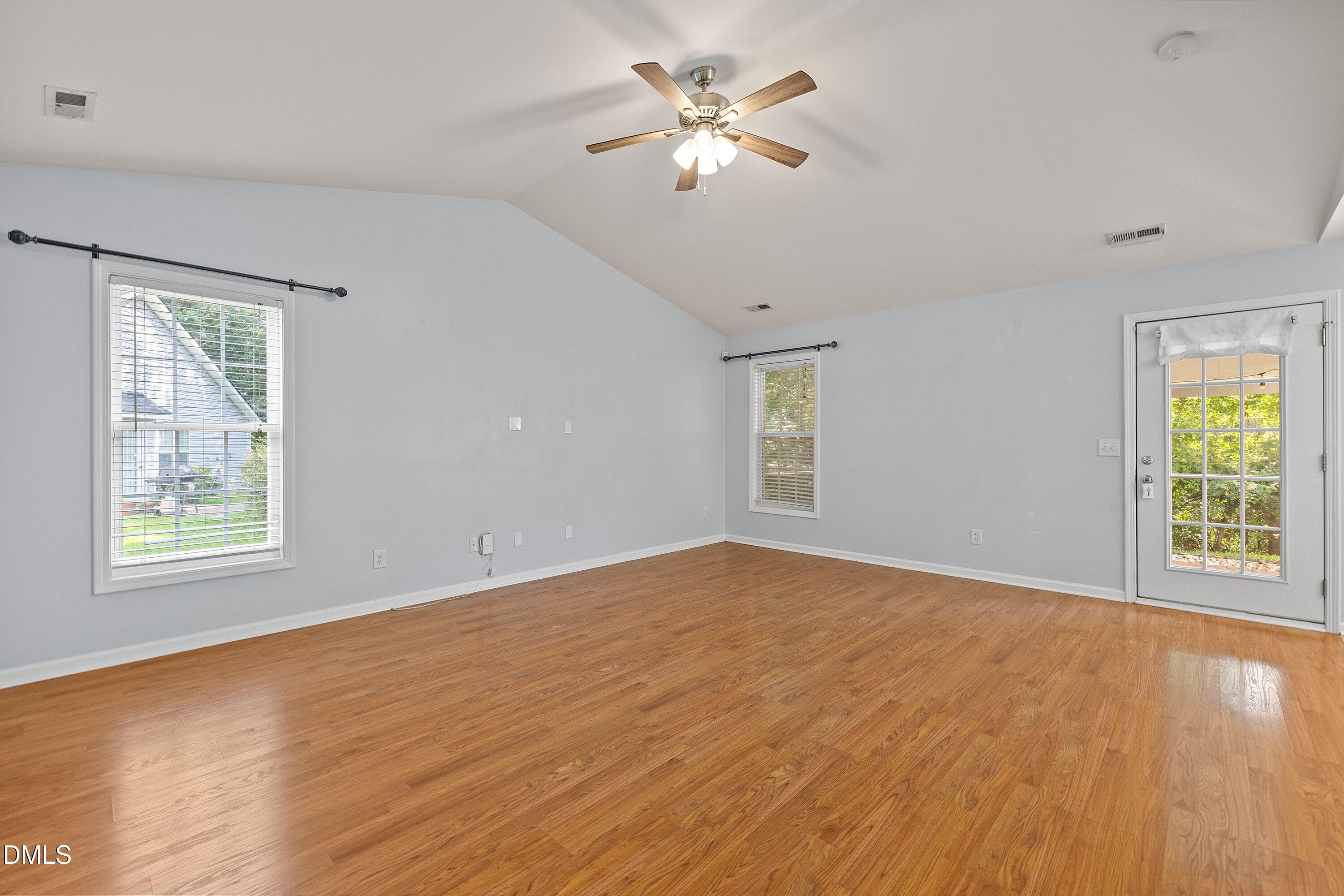 6 Coriander Court Property Photo 12
