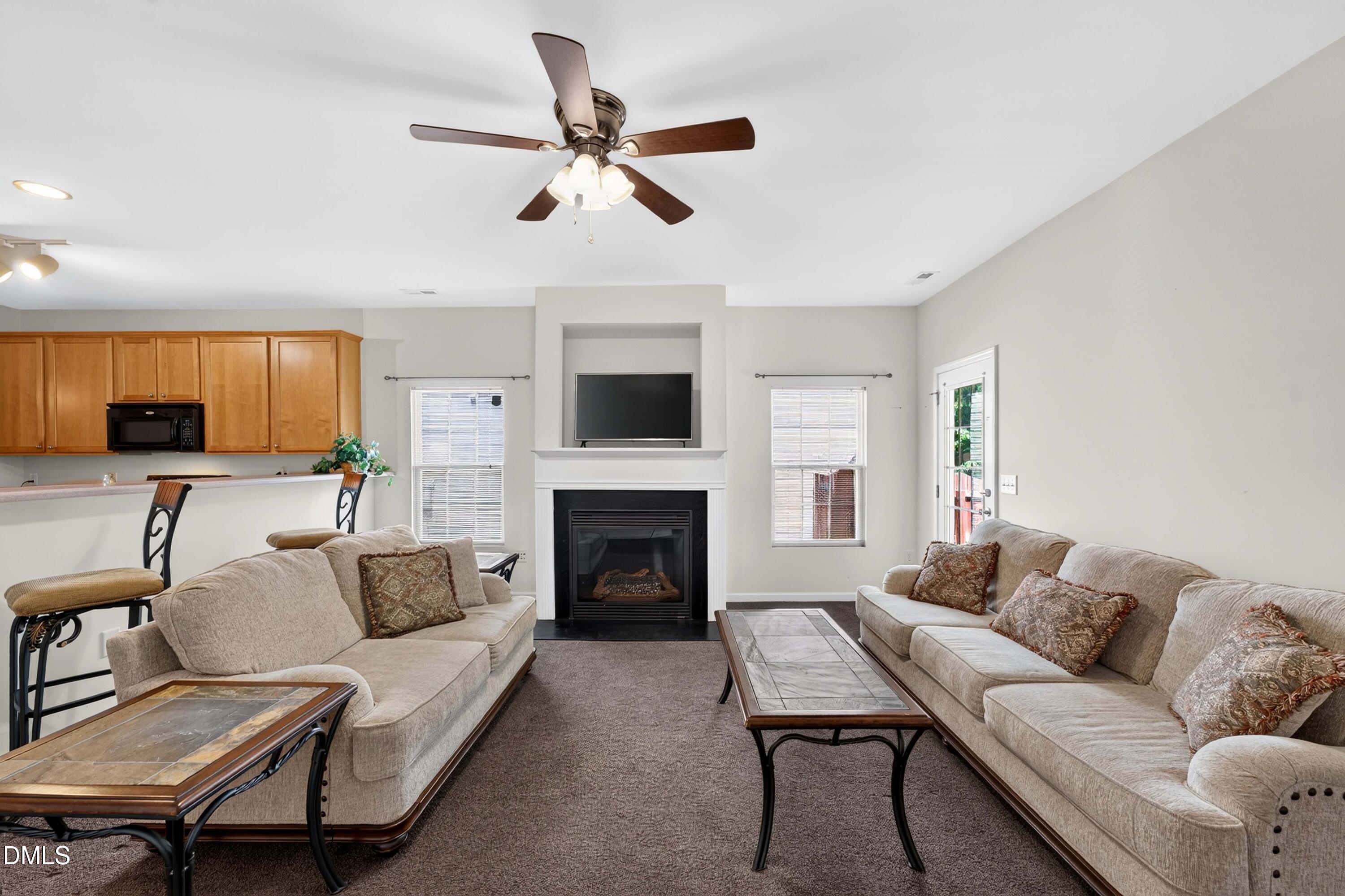 4912 Swanns Mill Drive Property Photo 14