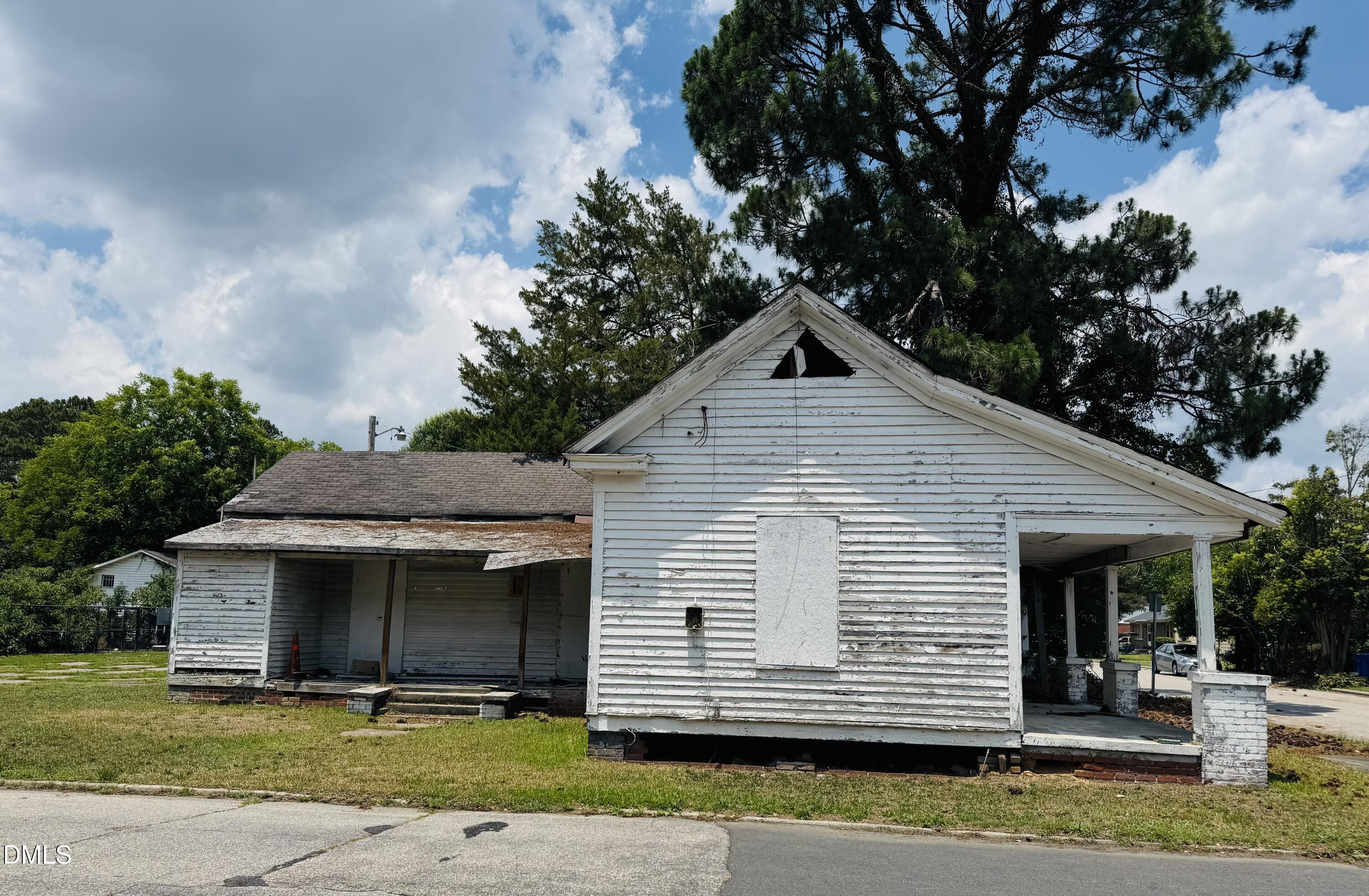 1200 Sauls Street Sw Property Photo 5