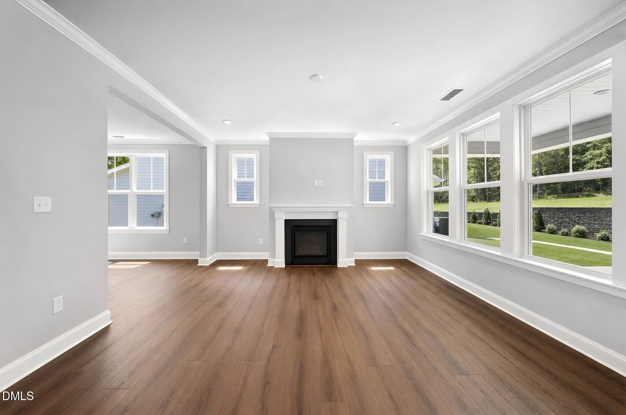 1169 Gooding Street Property Photo 11