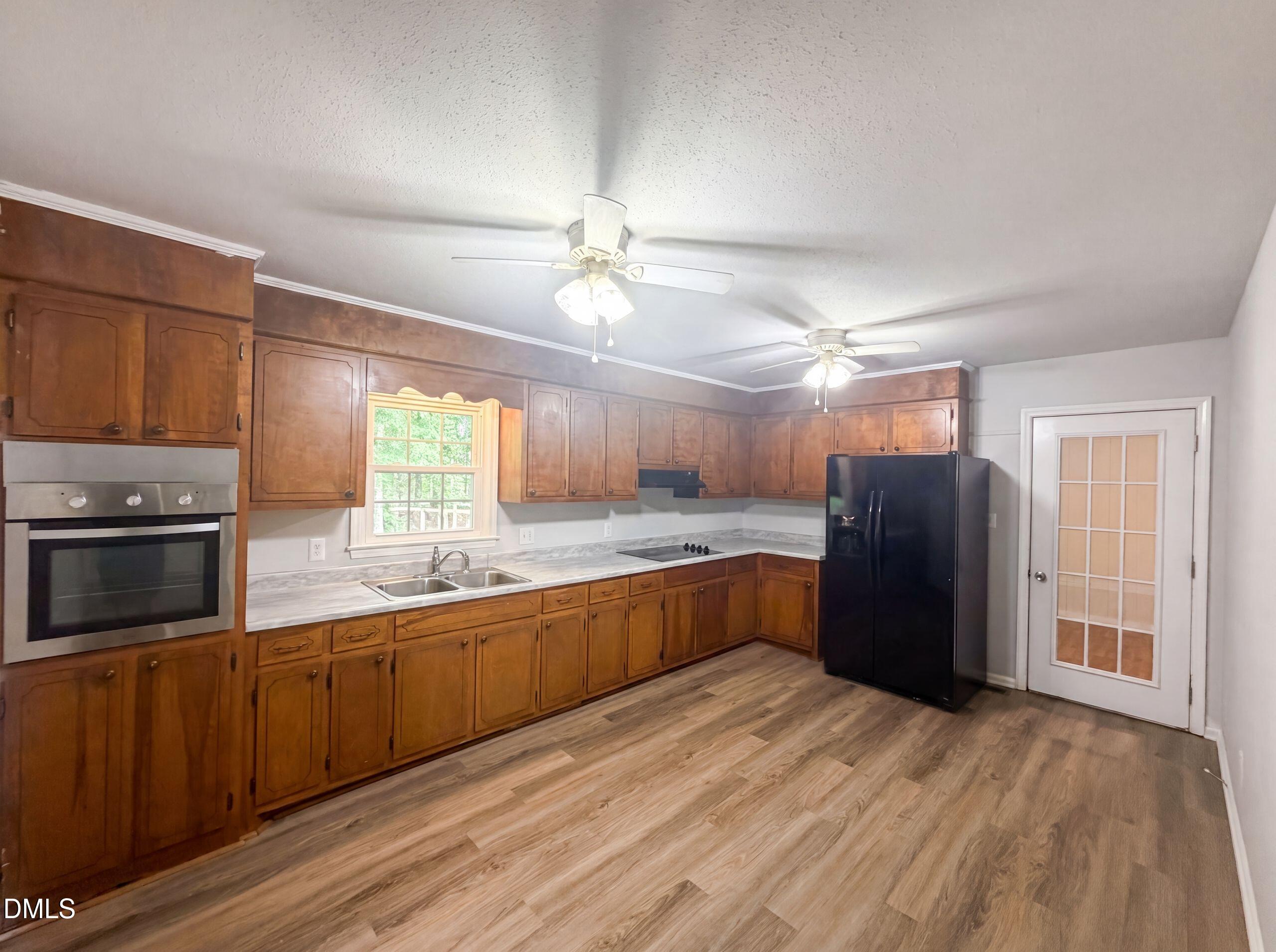 1804 Gade Bryant Road Property Photo 2