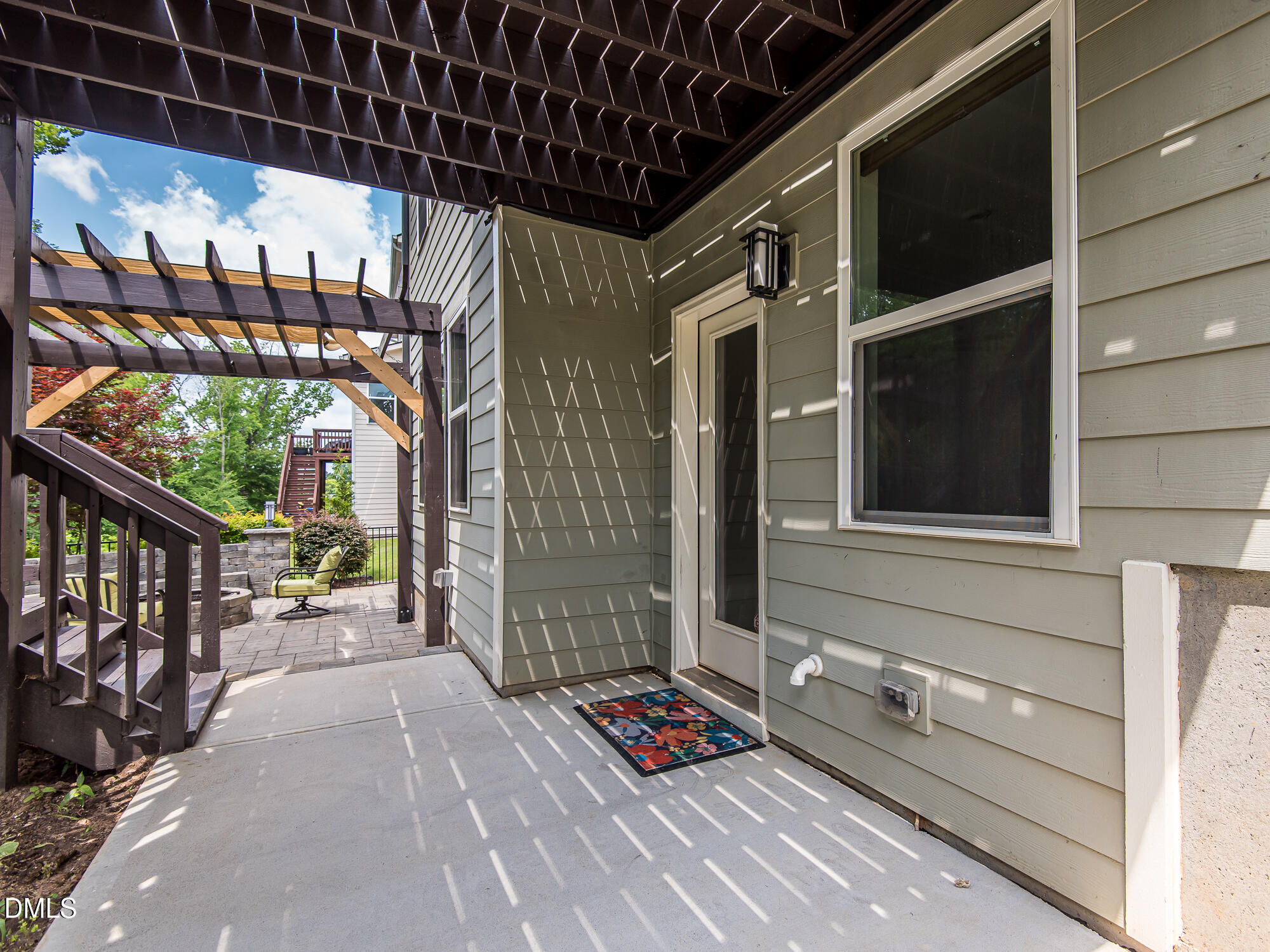 140 Woodstaff Avenue Property Photo 43