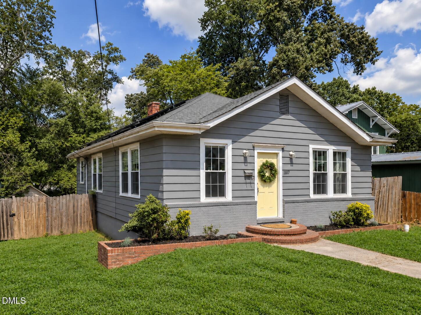 1107 Park Avenue Property Photo 4