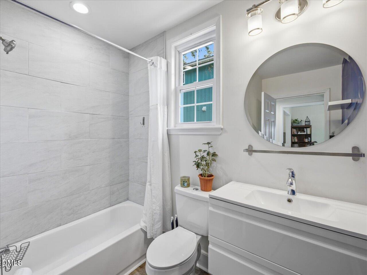1107 Park Avenue Property Photo 23