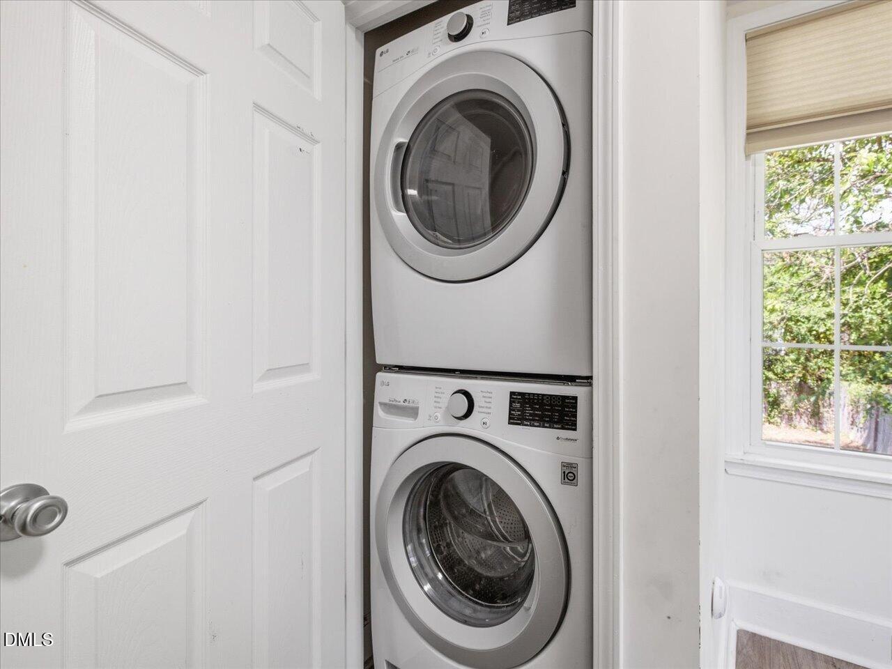 1107 Park Avenue Property Photo 32