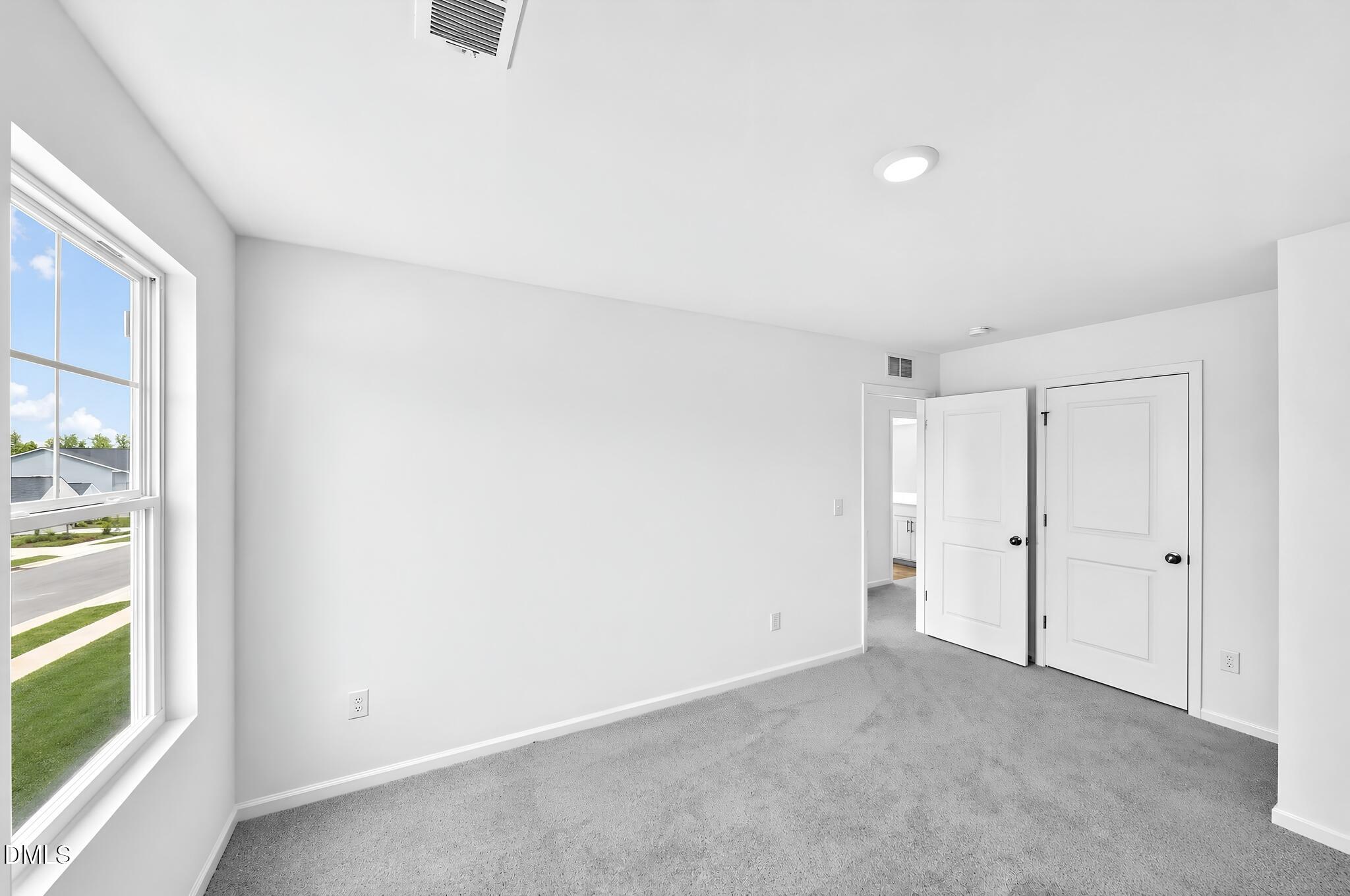 5908 Mill Stone Way W Property Photo 9