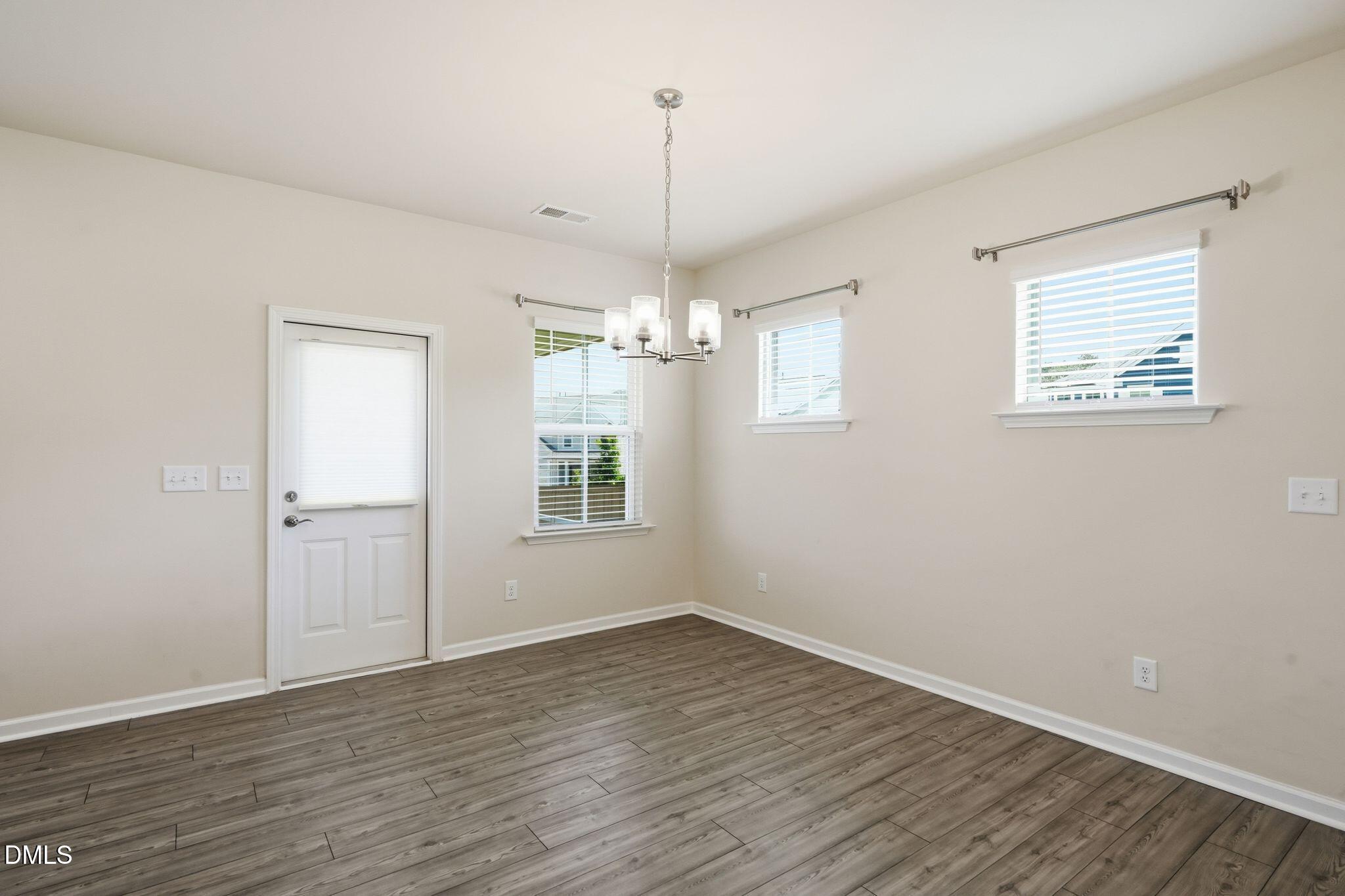 135 Katrine Way Property Photo 17