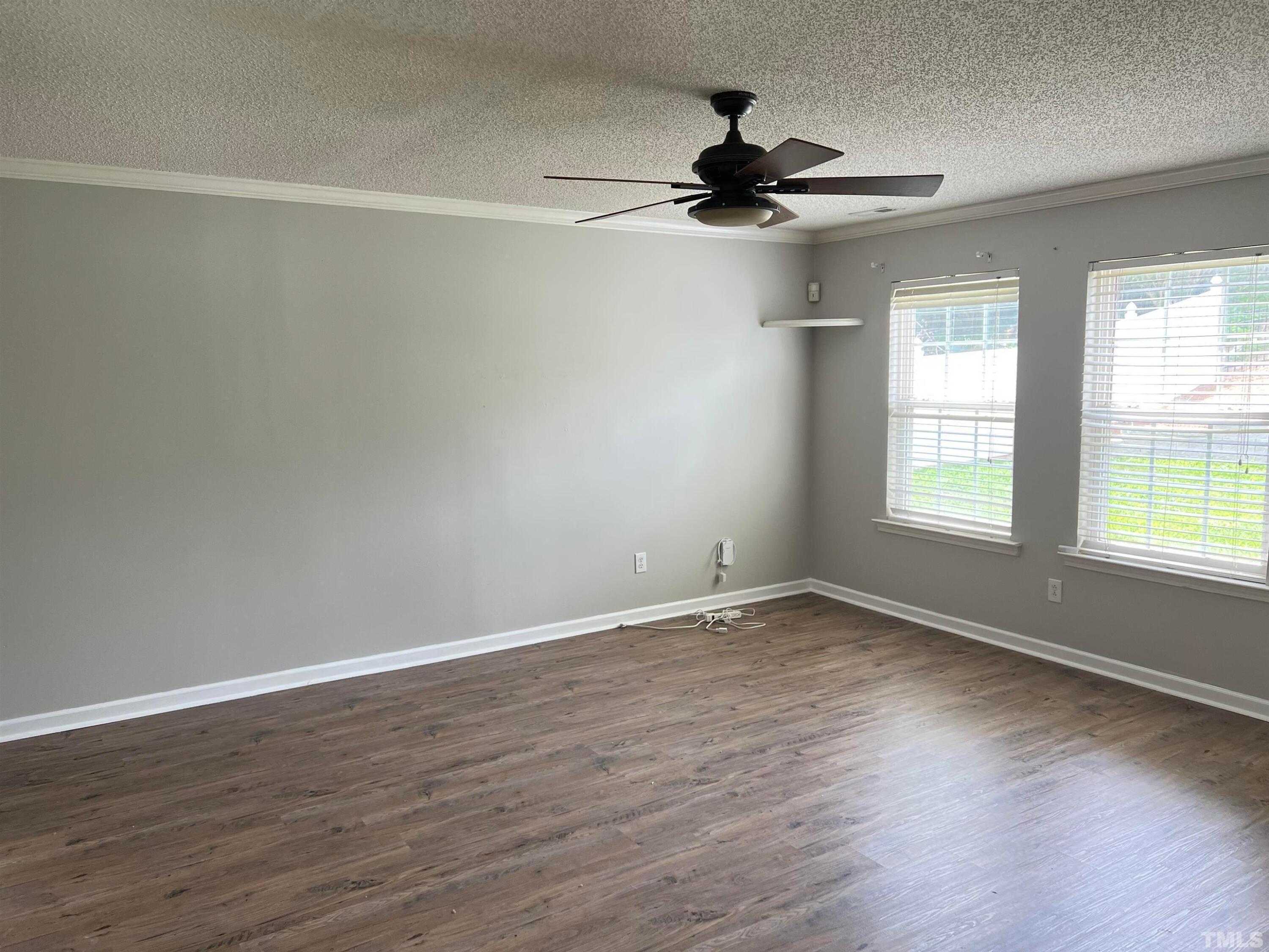5013 Marathon Lane Property Photo 8