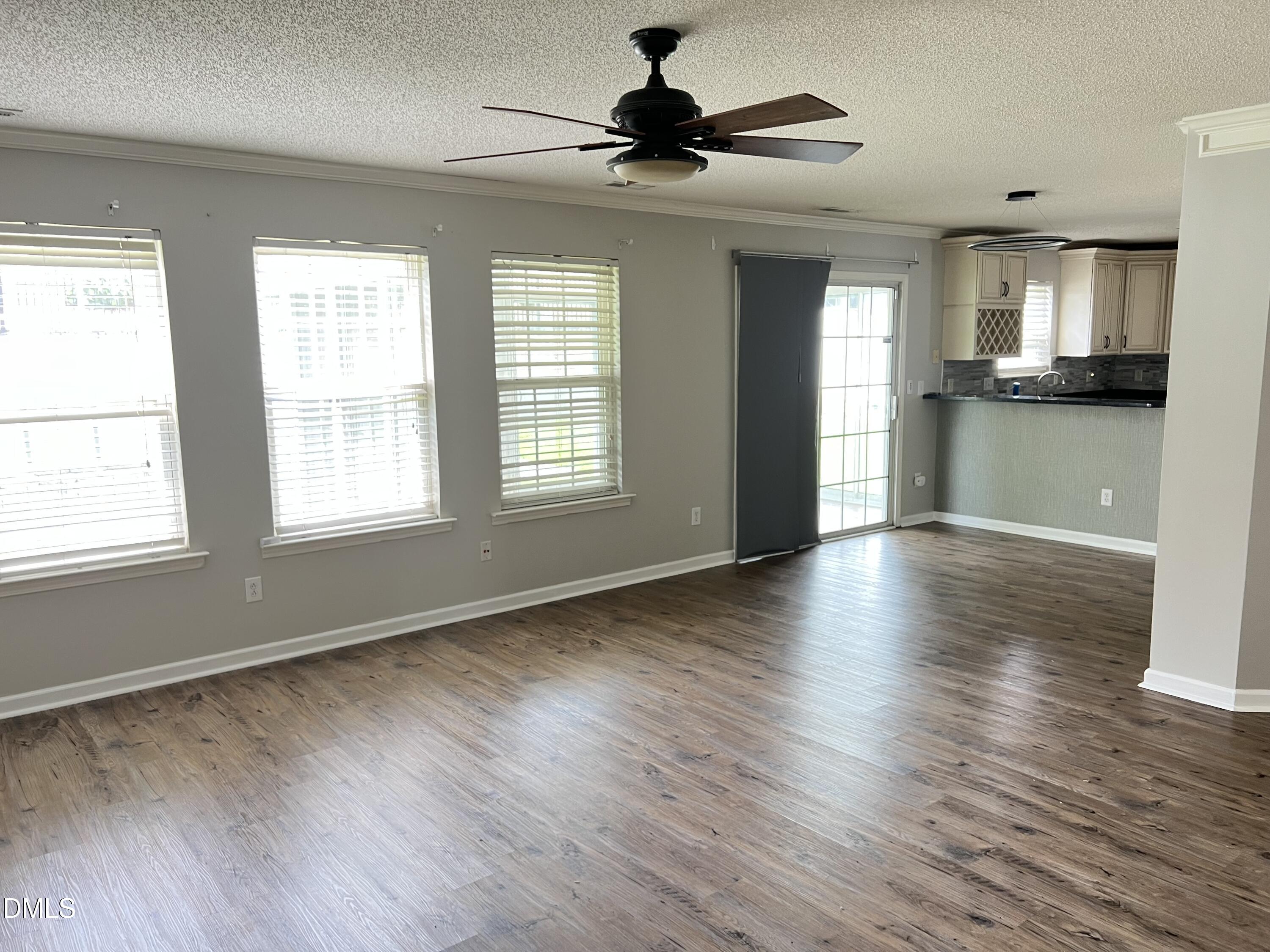 5013 Marathon Lane Property Photo 35