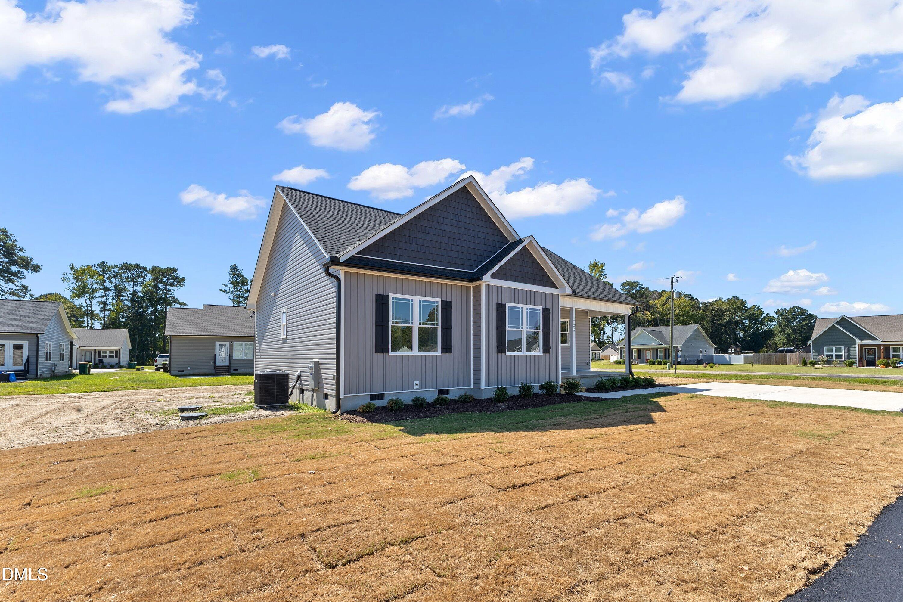 928 Micro Road W Property Photo 2