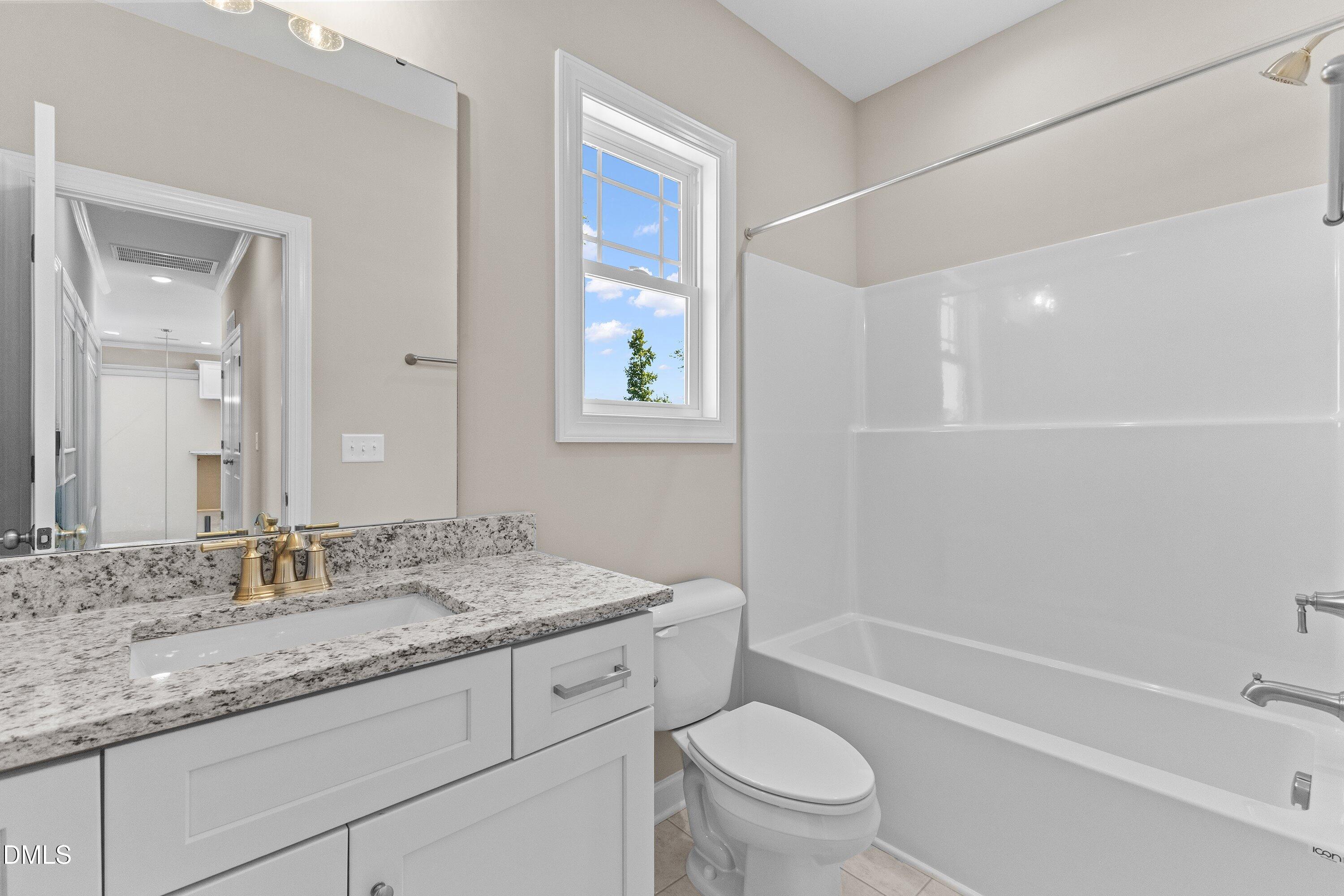928 Micro Road W Property Photo 22